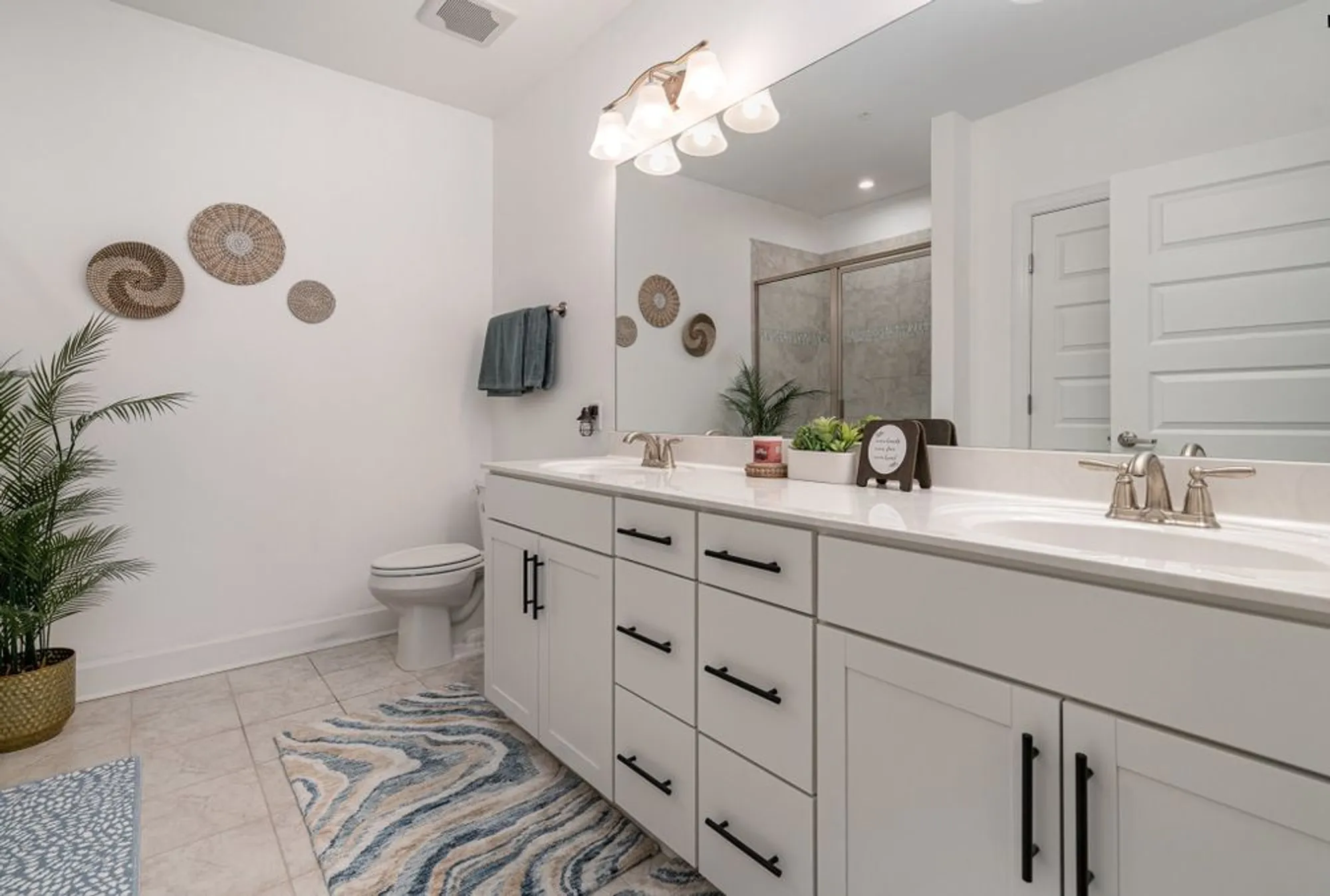 Property Slideshow image 14 of 25 | 141 saundersville rd apt 1308, Hendersonville, TN, 37075