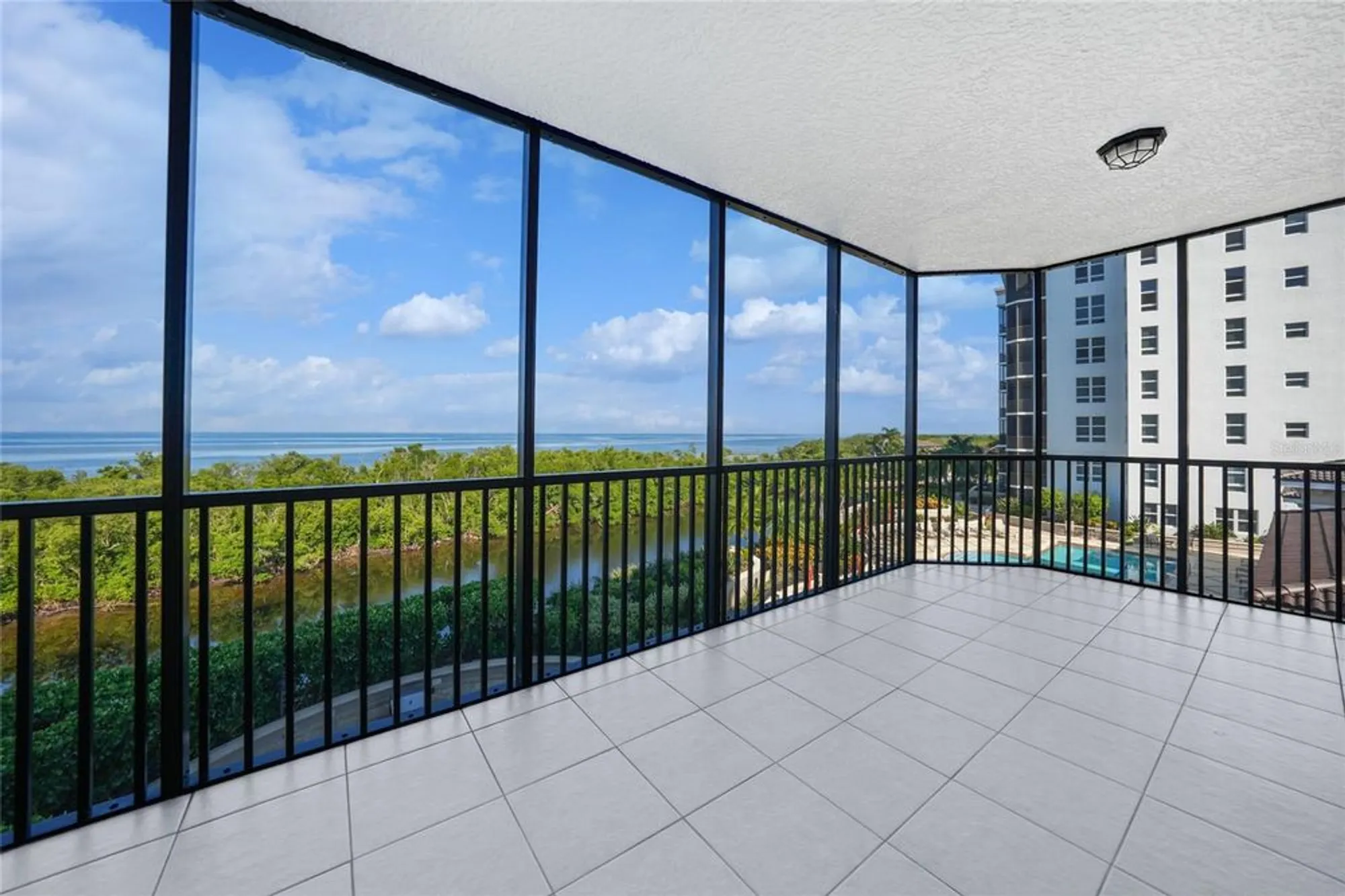 Property Slideshow image 23 of 65 | 3329 sunset key cir 308, Punta Gorda, FL, 33955