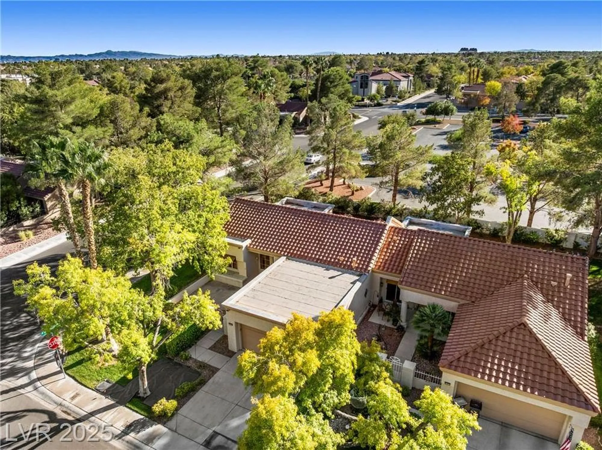 Property Slideshow image 28 of 44 | 8701 millsboro dr, Las Vegas, NV, 89134