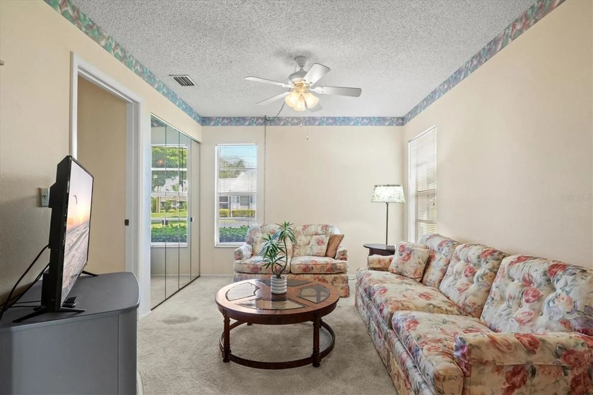Property Slideshow image 25 of 37 | 3701 39th st, Bradenton, FL, 34205