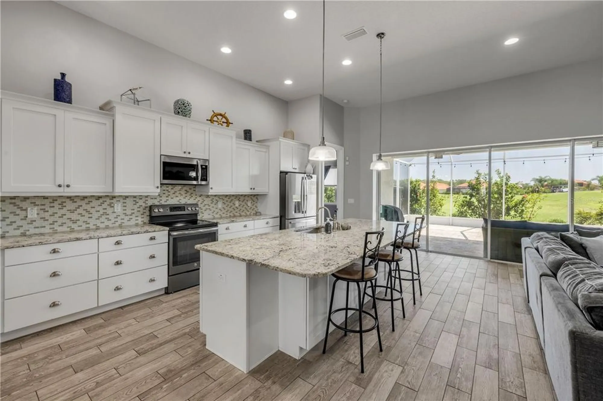 Property Slideshow image 11 of 72 | 2916 bella flore ter, New Smyrna Beach, FL, 32168
