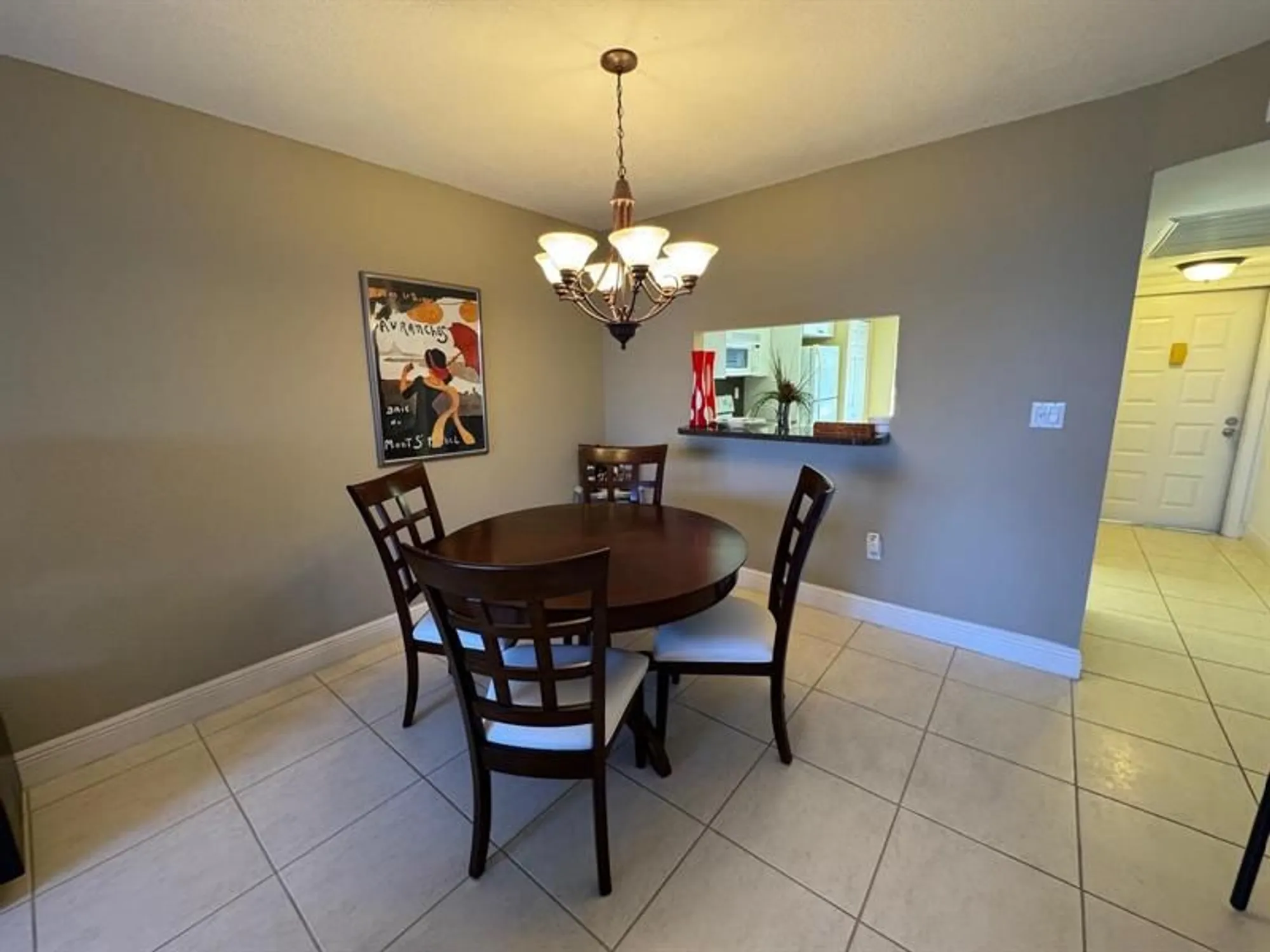 Property Slideshow image 14 of 60 | 900 colony point cir 407, Pembroke Pines, FL, 33026