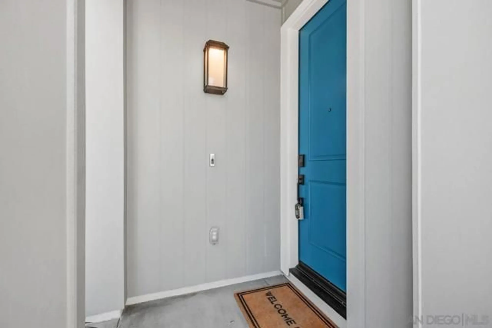 Property Slideshow image 3 of 37 | 12609 elizabeth way, San Diego, CA, 92129