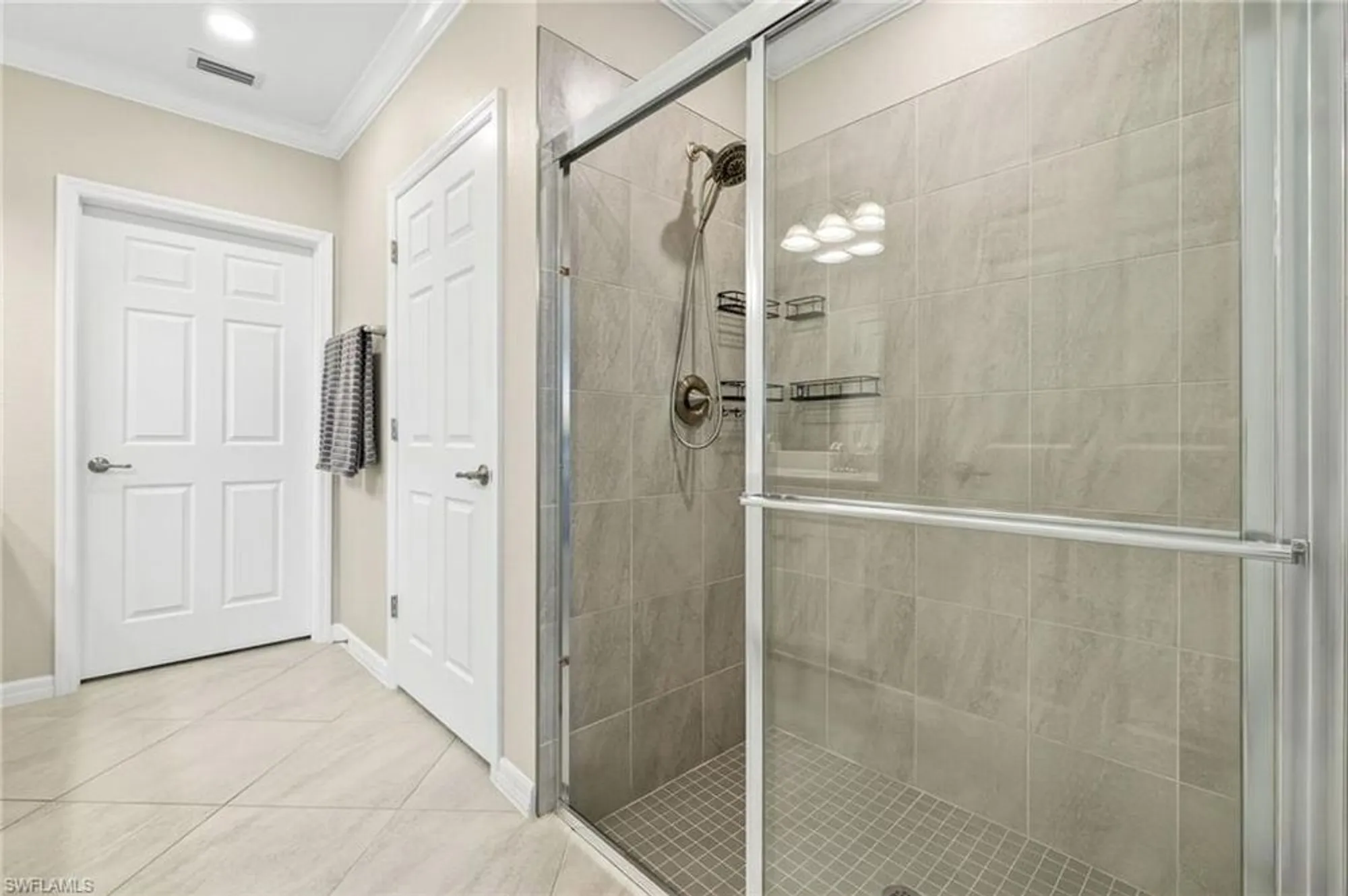 Property Slideshow image 18 of 48 | 11789 grand belvedere way unit 103, Fort Myers, FL, 33913