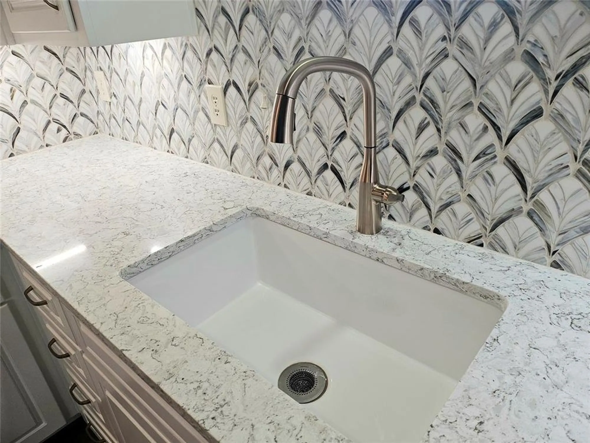 Property Slideshow image 14 of 35 | 301 watermere dr apt 216, Southlake, TX, 76092