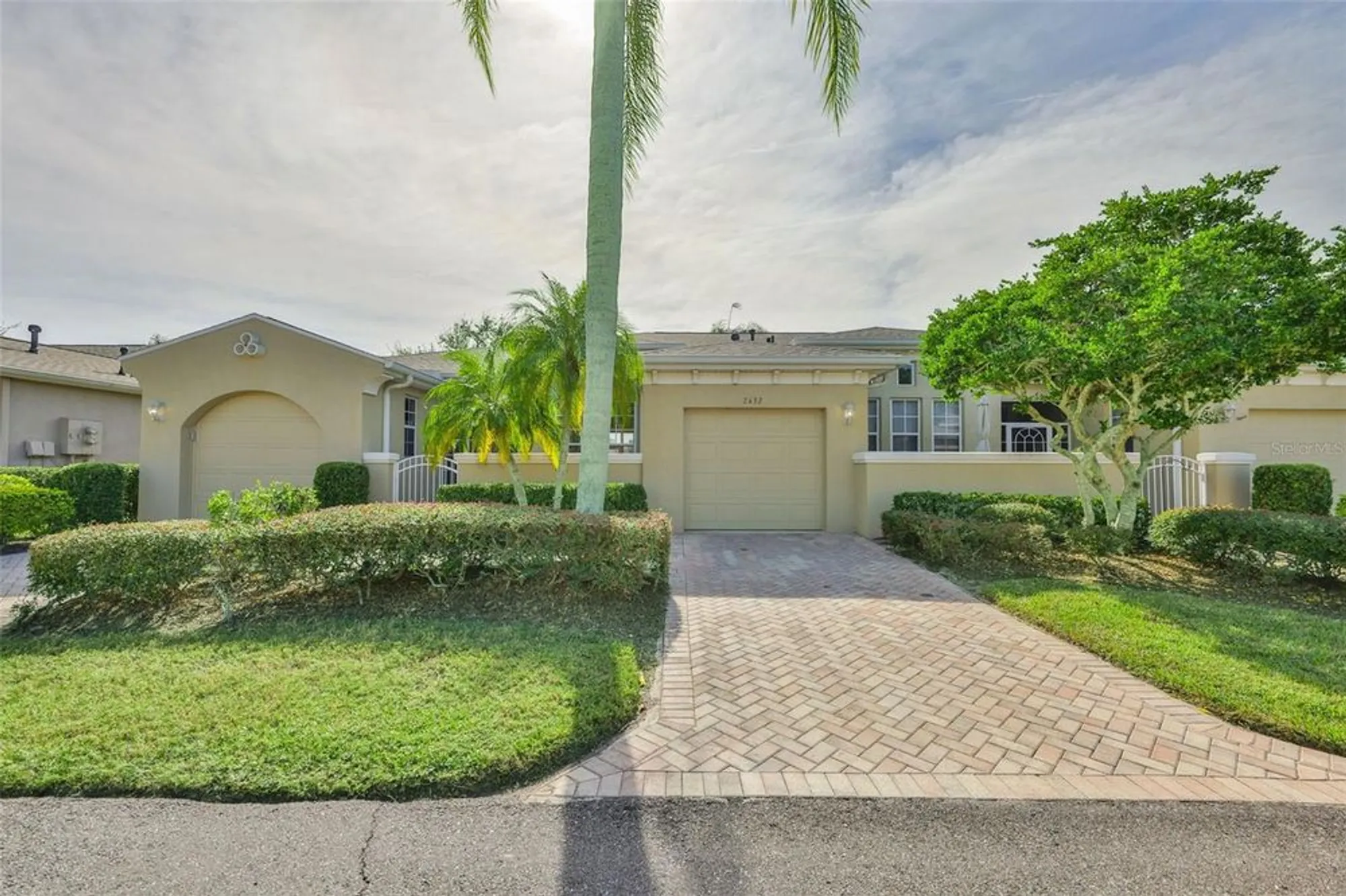 Property Slideshow image 40 of 95 | 2432 kensington greens dr # 15, Sun City Center, FL, 33573