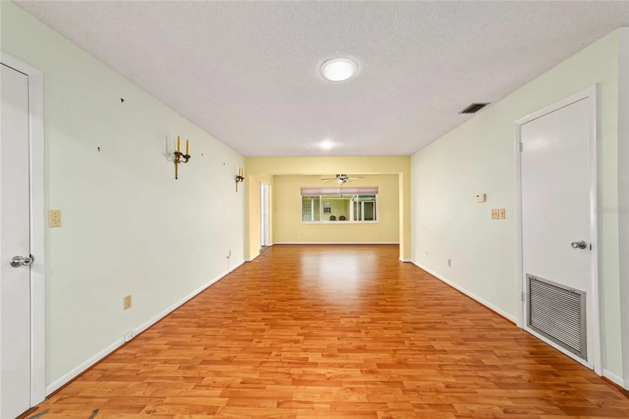 Property Slideshow image 11 of 36 | 8678 sw 95th st d, Ocala, FL, 34481
