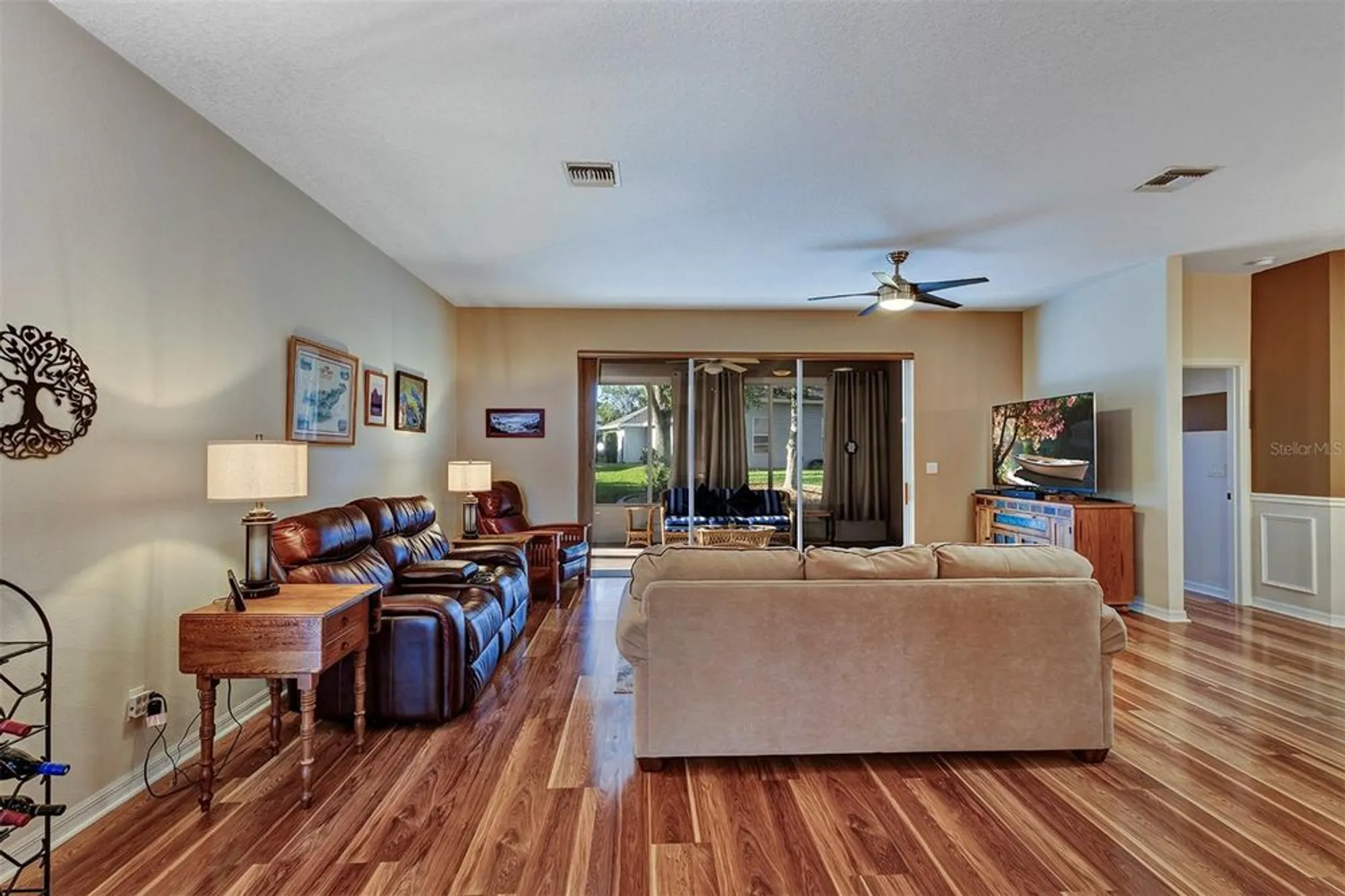 Property Slideshow image 8 of 73 | 5305 indian ocean loop, Tavares, FL, 32778