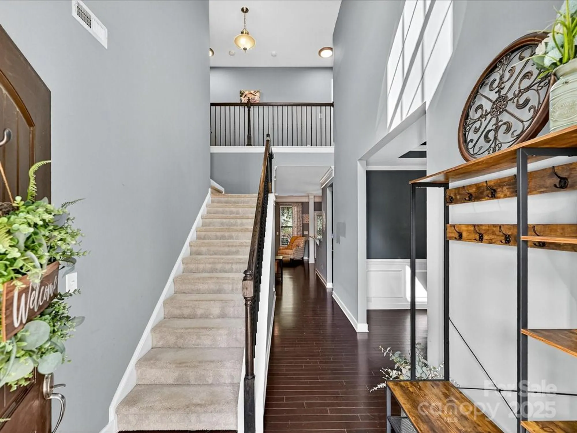 Property Slideshow image 4 of 47 | 5004 el molino dr, Charlotte, NC, 28214