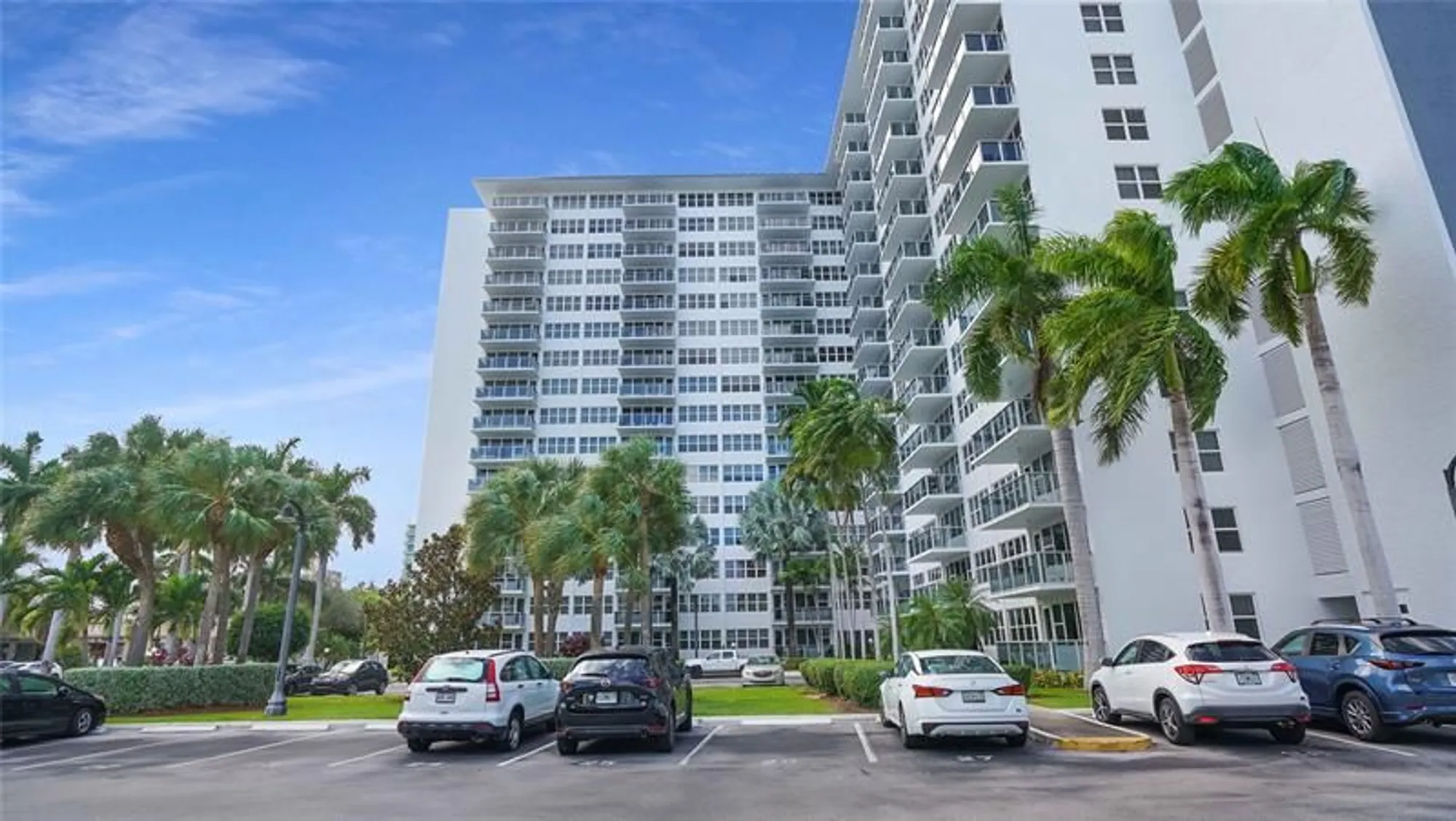 Property Slideshow image 36 of 49 | 3333 ne 34th st 109, Fort Lauderdale, FL, 33308
