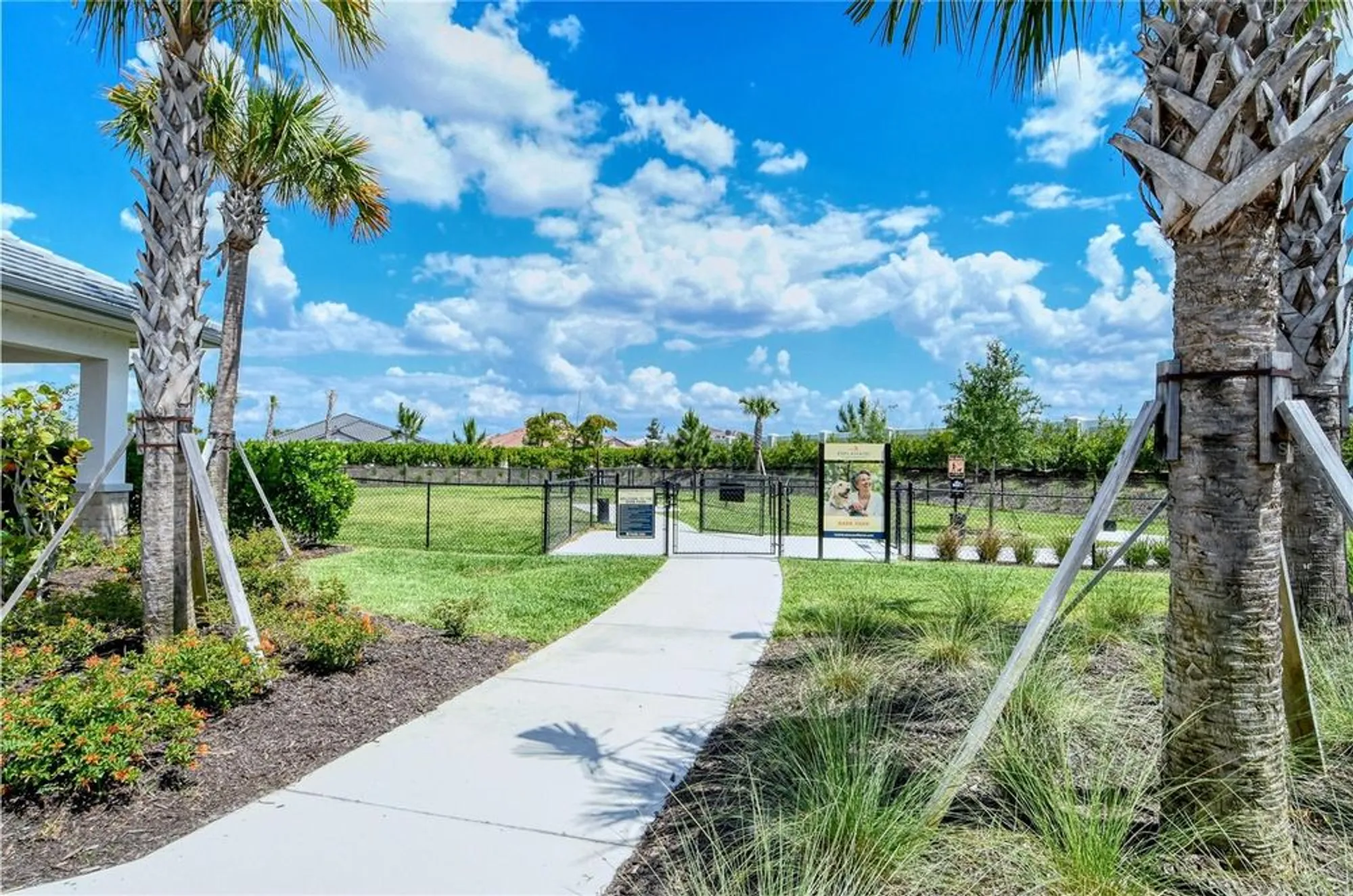 Property Slideshow image 54 of 100 | 15625 san lazzaro ave, Bradenton, FL, 34211