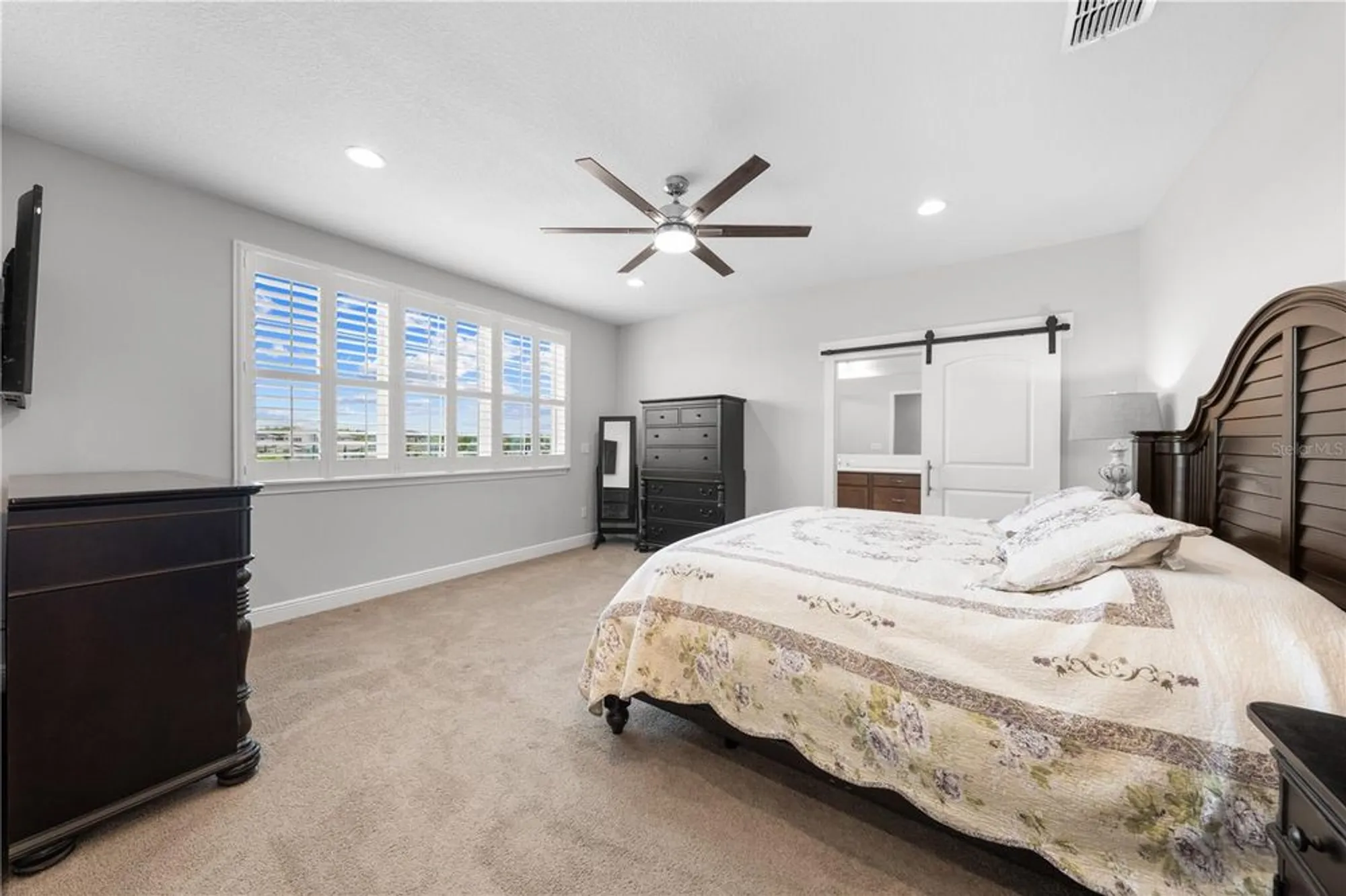 Property Slideshow image 26 of 51 | 3204 oxbow ct, Harmony, FL, 34773