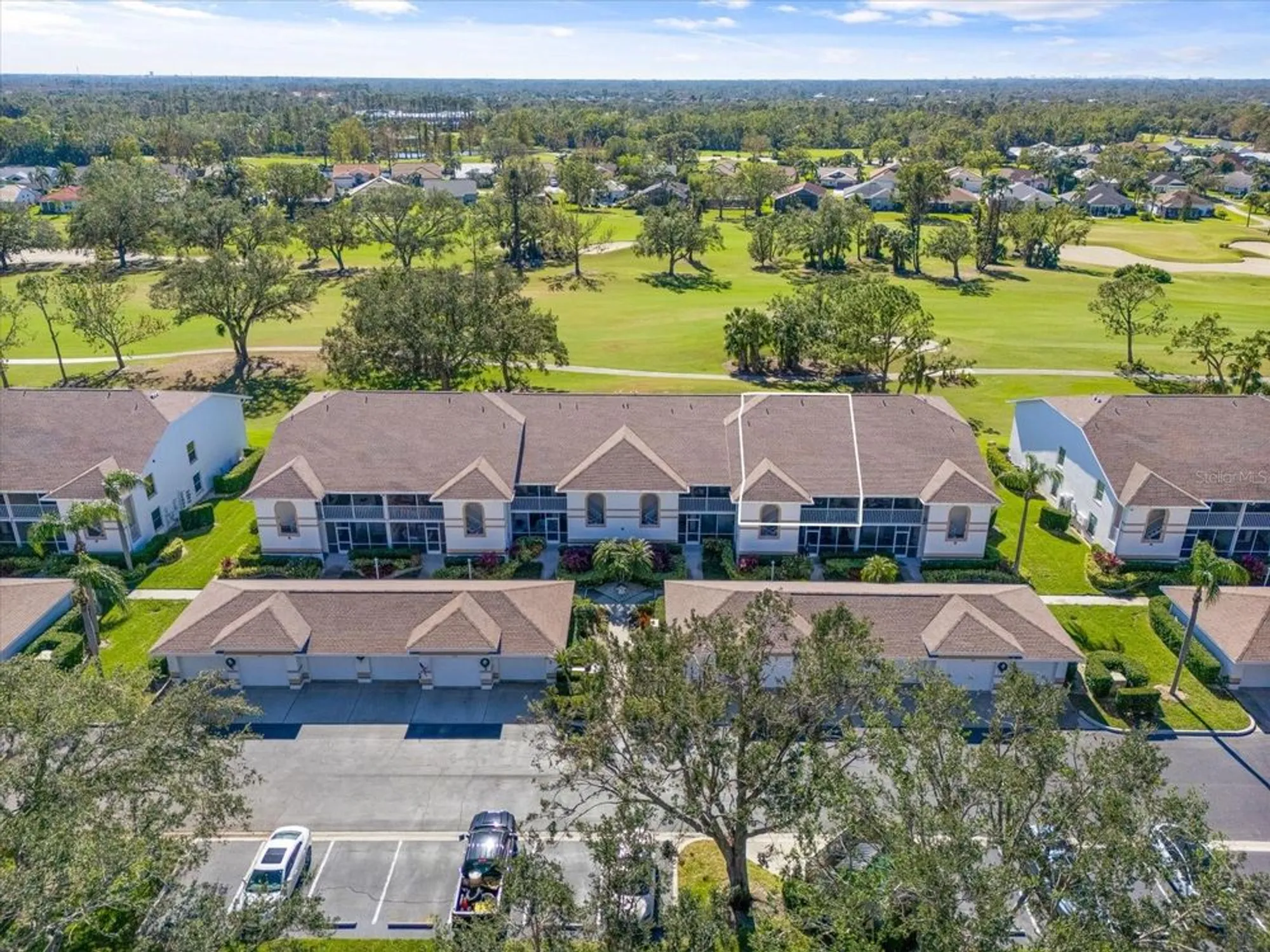 Property Slideshow image 54 of 67 | 6908 drewrys blf apt 711, Bradenton, FL, 34203