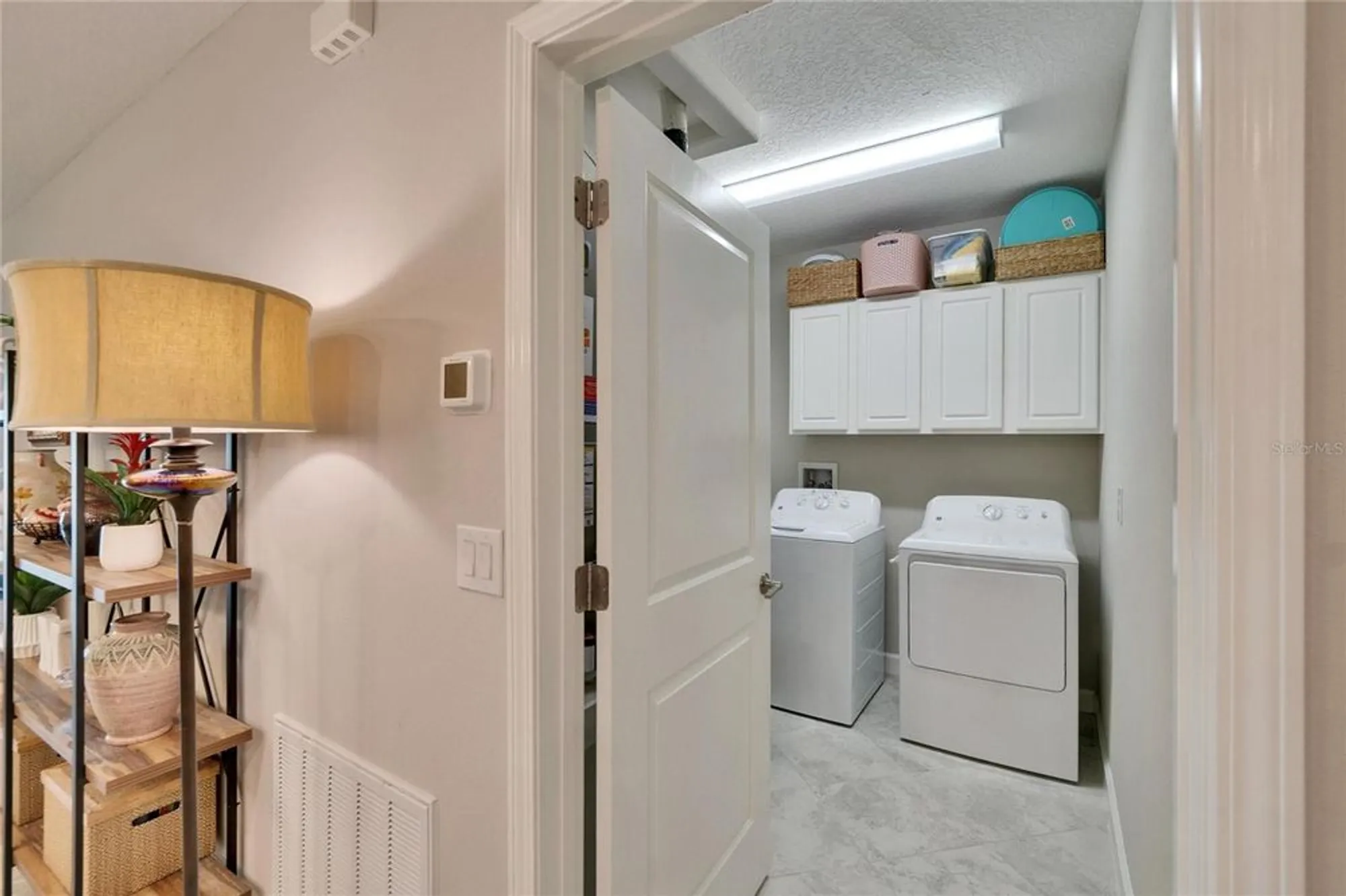 Property Slideshow image 26 of 97 | 16927 april plush dr, Wimauma, FL, 33598