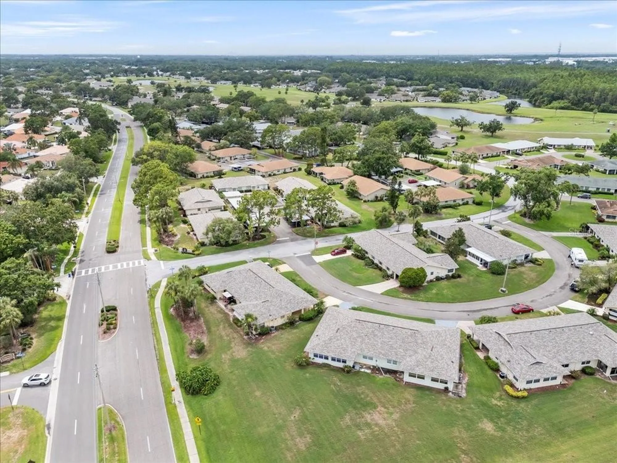 Property Slideshow image 27 of 34 | 2214 highclere cir # 6, Sun City Center, FL, 33573