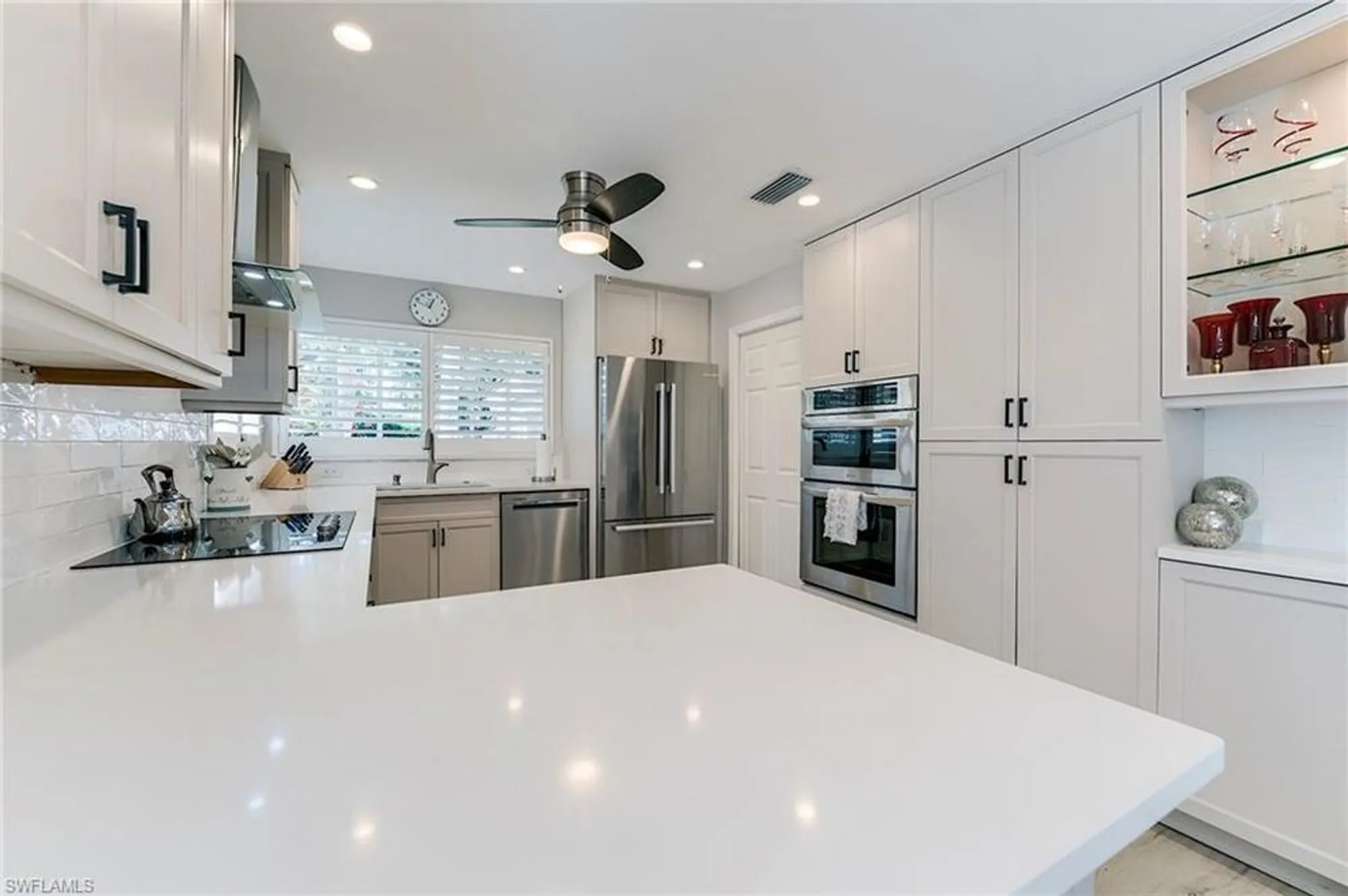 Property Slideshow image 9 of 37 | 3420 thornbury ln, Bonita Springs, FL, 34134