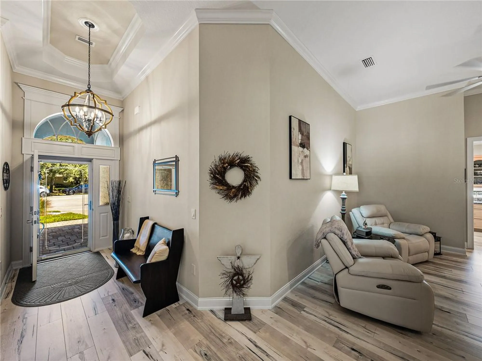 Property Slideshow image 11 of 77 | 8152 lake james dr, Lakeland, FL, 33810
