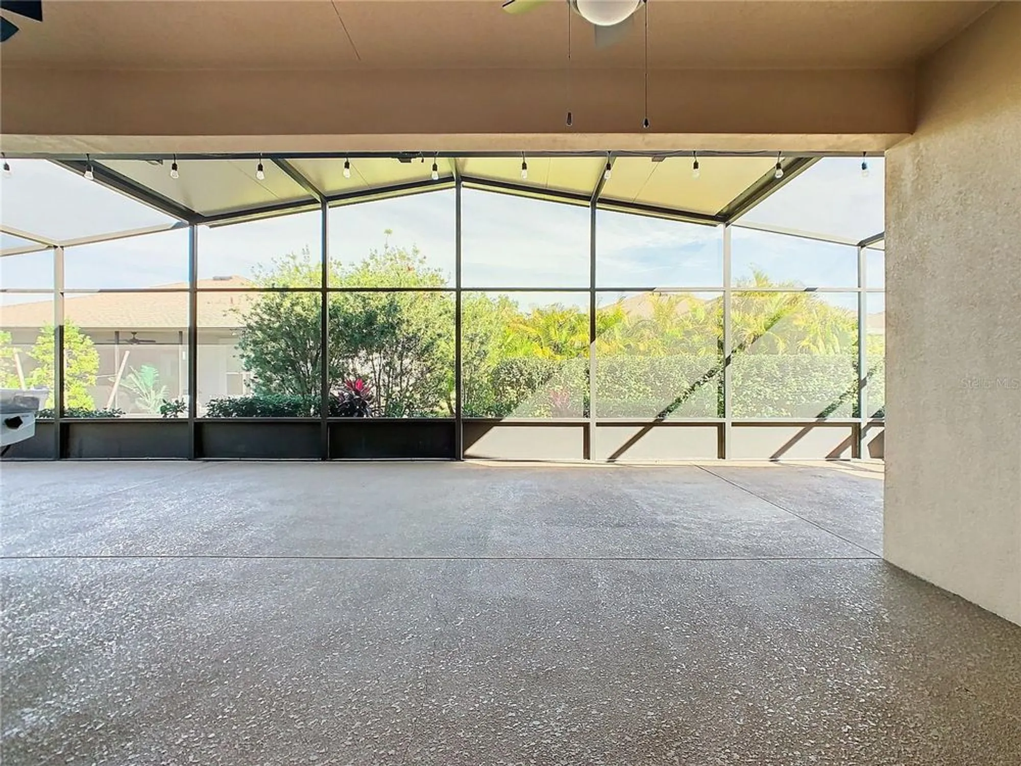 Property Slideshow image 46 of 55 | 663 irvine ranch rd, Poinciana, FL, 34759