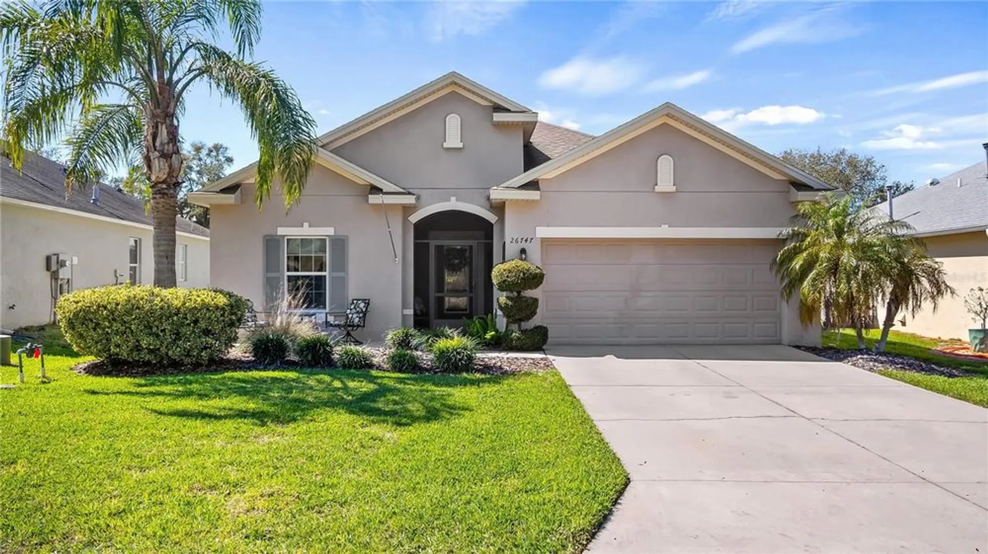 Property Slideshow image 1 of 47 | 26747 white plains way, Leesburg, FL, 34748