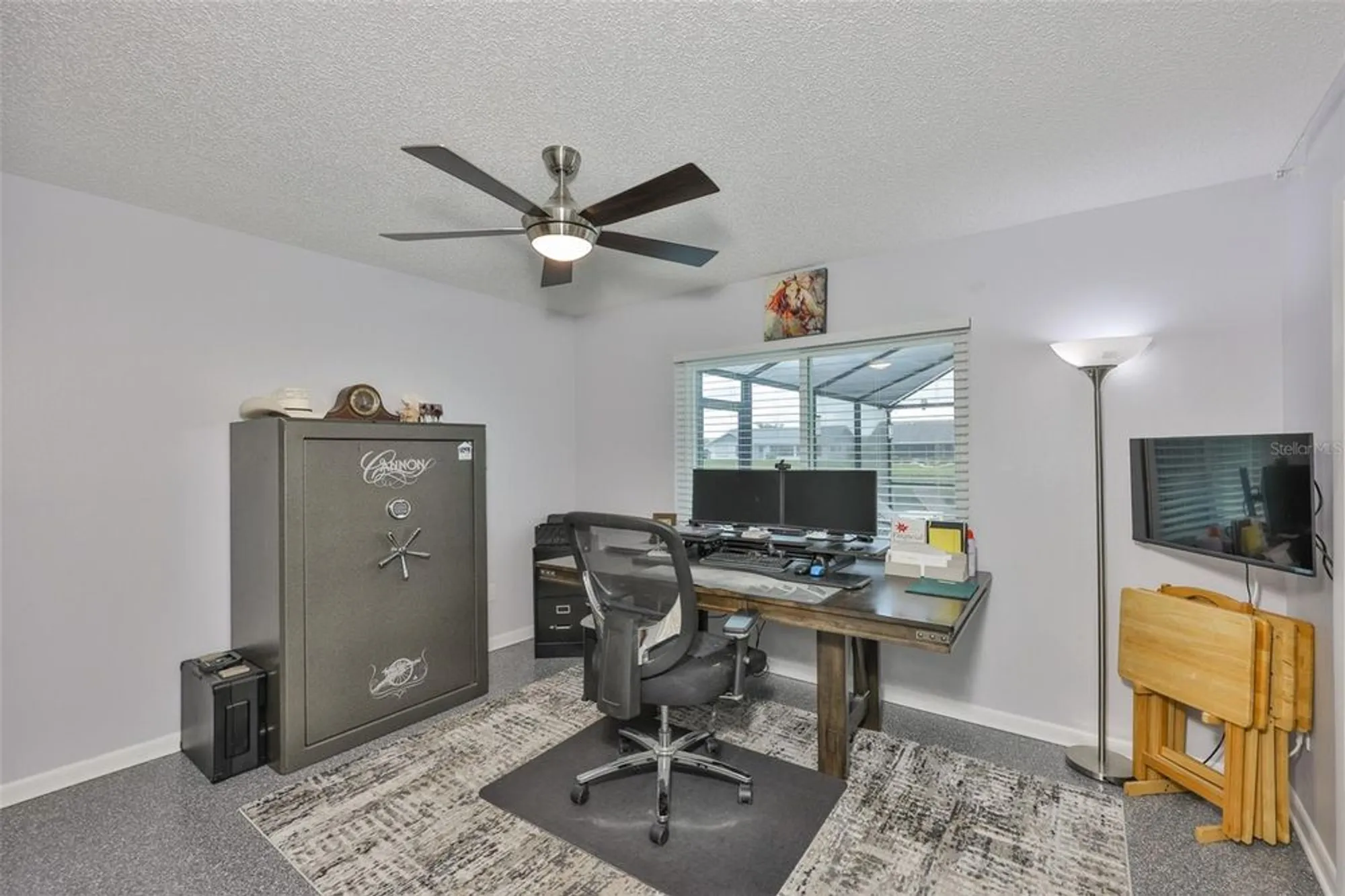 Property Slideshow image 44 of 63 | 2022 east view dr, Sun City Center, FL, 33573