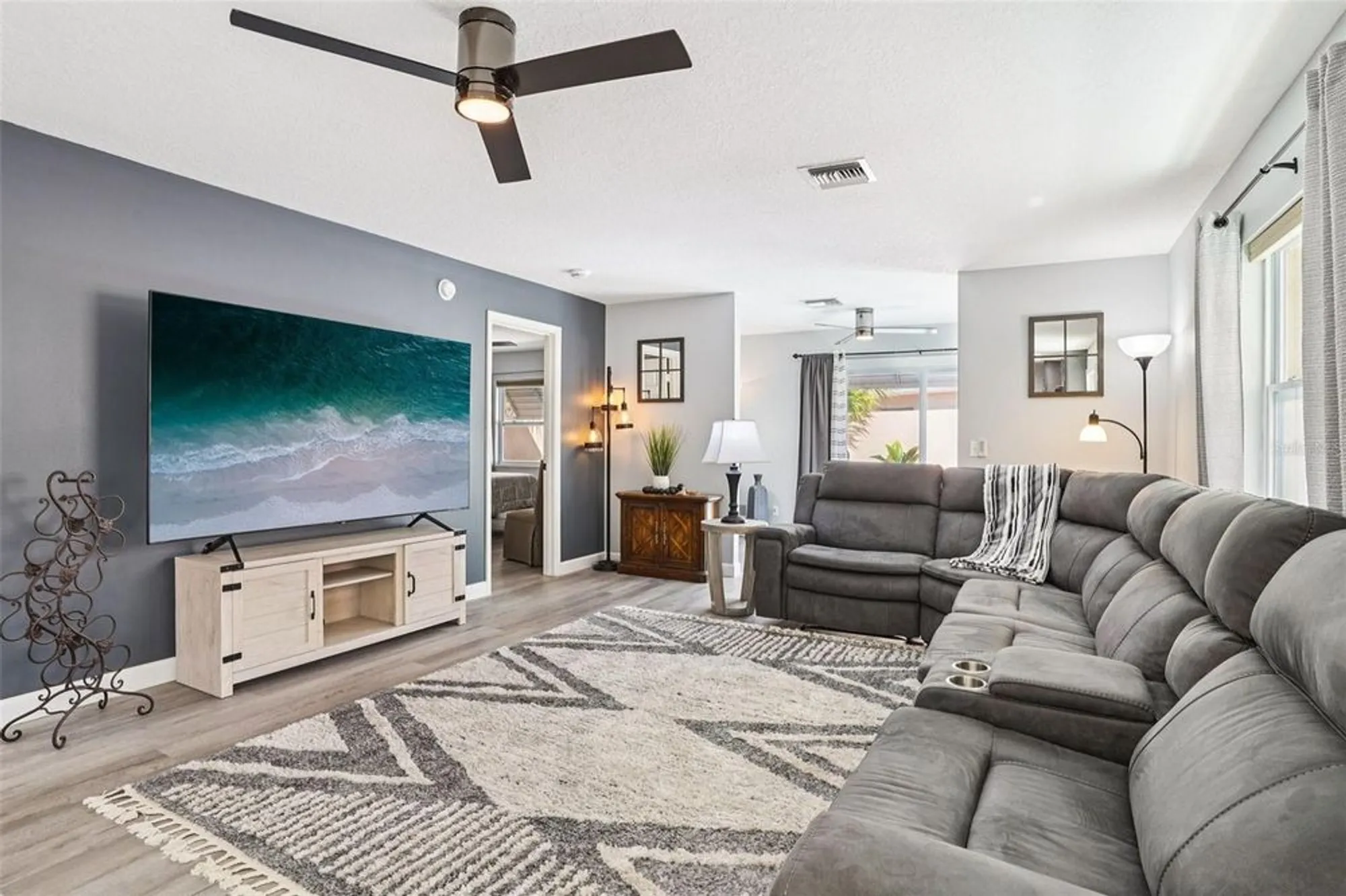 Property Slideshow image 11 of 37 | 809 alvarado pl, The Villages, FL, 32159