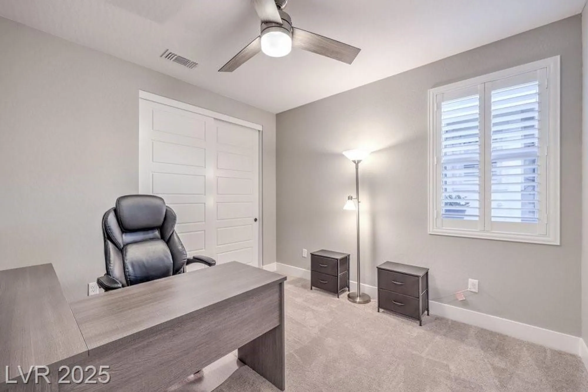 Property Slideshow image 22 of 48 | 70 lake bluff ct, Henderson, NV, 89011