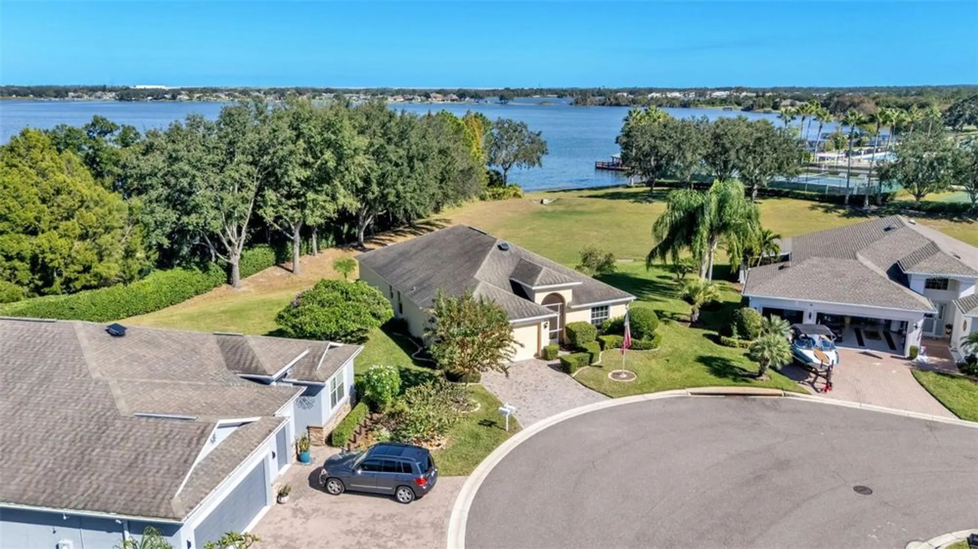 Property Slideshow image 8 of 80 | 4016 carteret dr, Winter Haven, FL, 33884