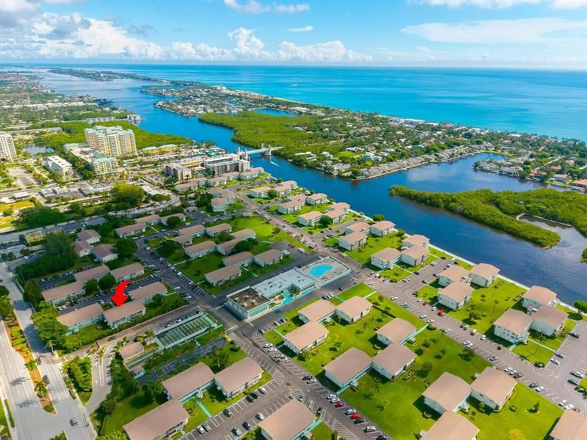 Property Slideshow image 23 of 38 | 480 horizons 207, Boynton Beach, FL, 33435