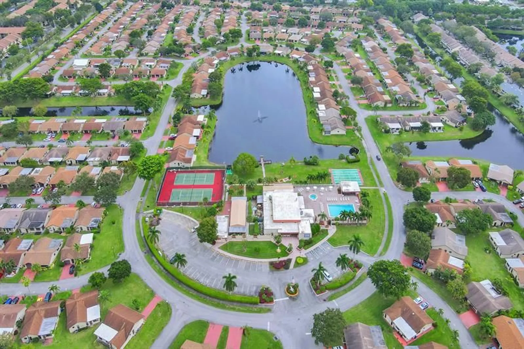 Property Slideshow image 33 of 68 | 2359 sw 16th dr, Deerfield Beach, FL, 33442