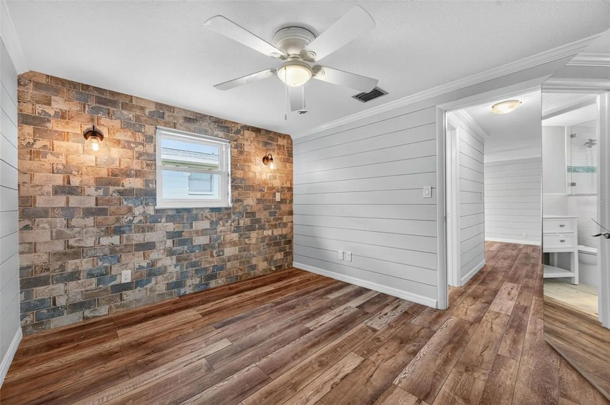 Property Slideshow image 17 of 44 | 12400 park blvd apt 213, Seminole, FL, 33772