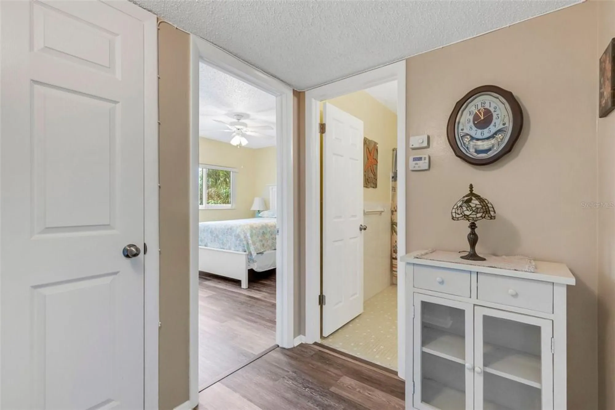 Property Slideshow image 35 of 56 | 2401 ecuadorian way apt 57, Clearwater, FL, 33763