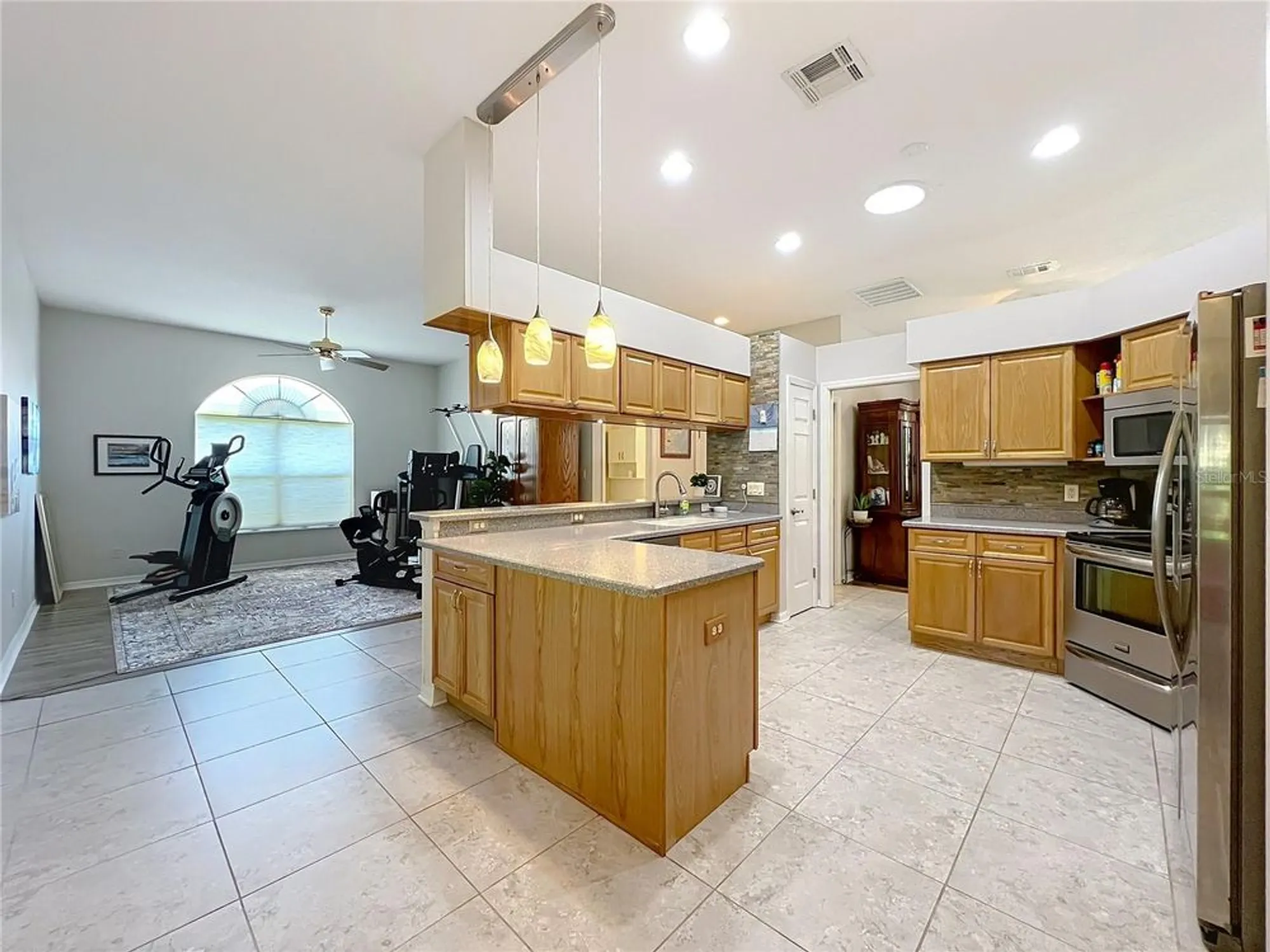 Property Slideshow image 17 of 62 | 3700 plantation blvd, Leesburg, FL, 34748