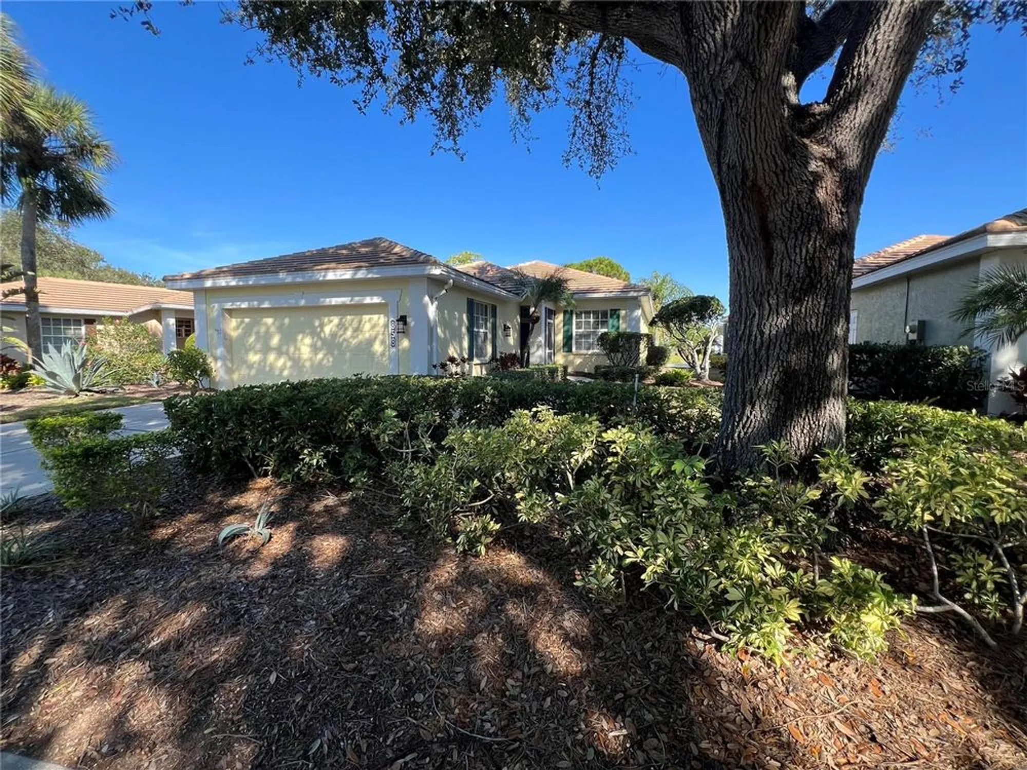 Property Slideshow image 33 of 38 | 858 tartan dr # 858, Venice, FL, 34293