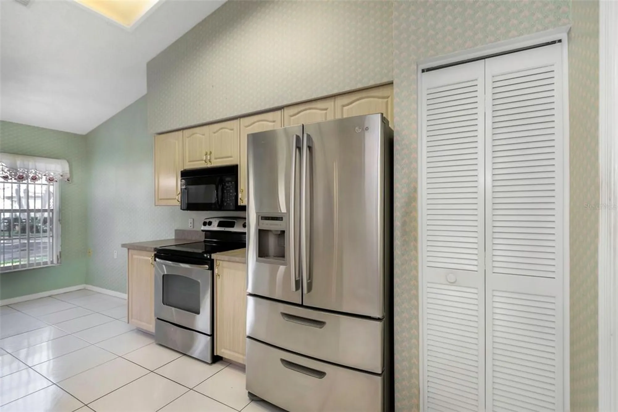 Property Slideshow image 19 of 54 | 3532 cayman ct, Palm Harbor, FL, 34684