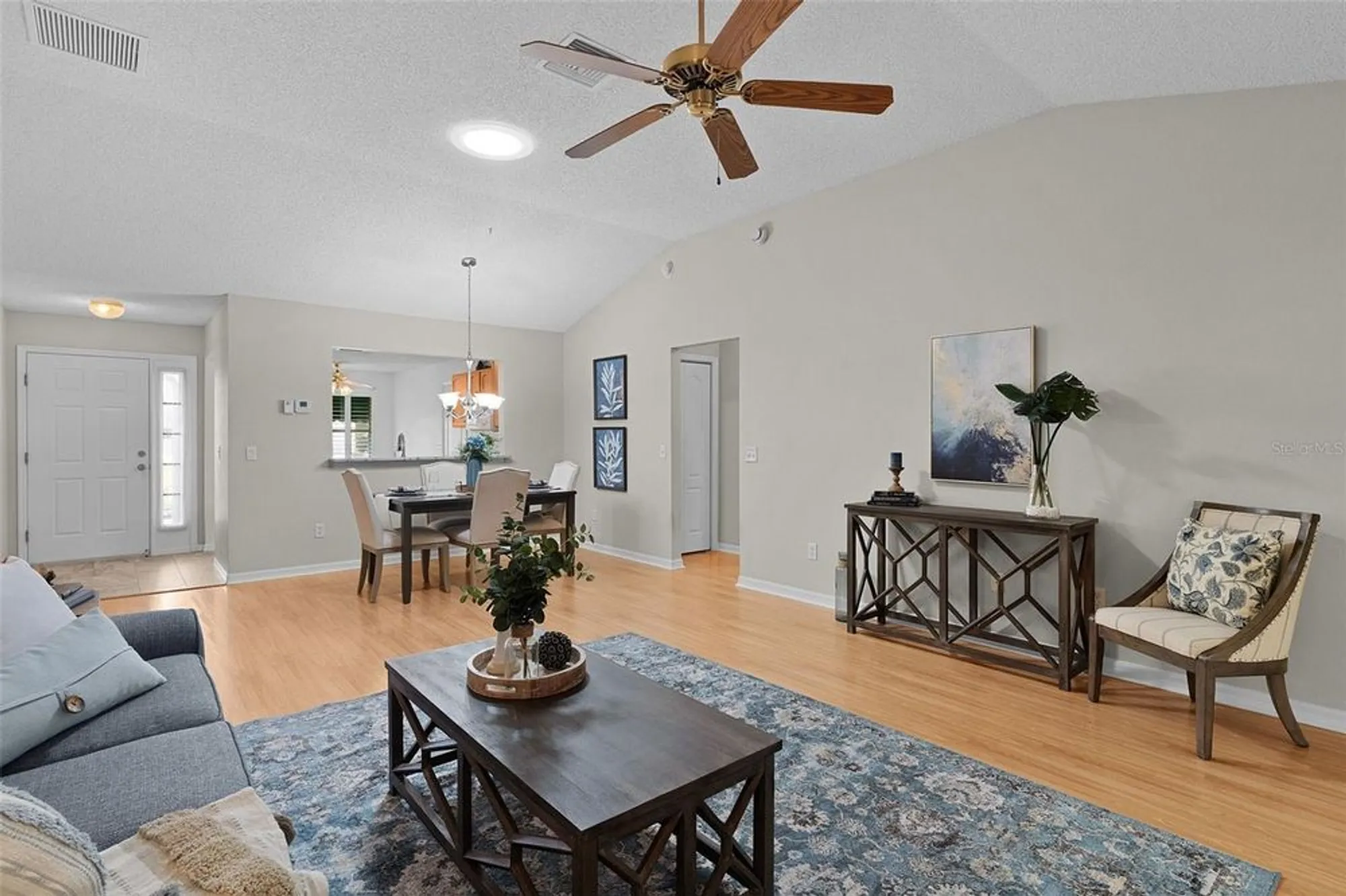 Property Slideshow image 8 of 39 | 17718 se 81st wynstone ave, The Villages, FL, 32162