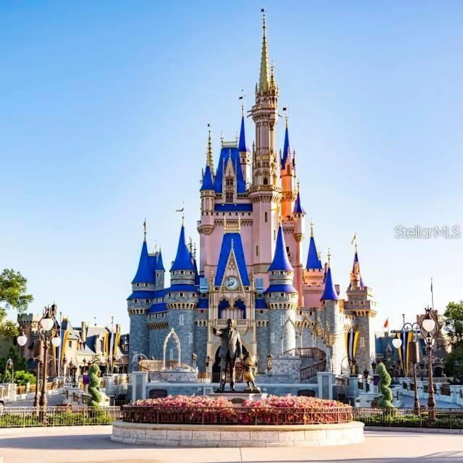 Property Slideshow image 59 of 61 | 2127 hailstone cir, Sun City Center, FL, 33573