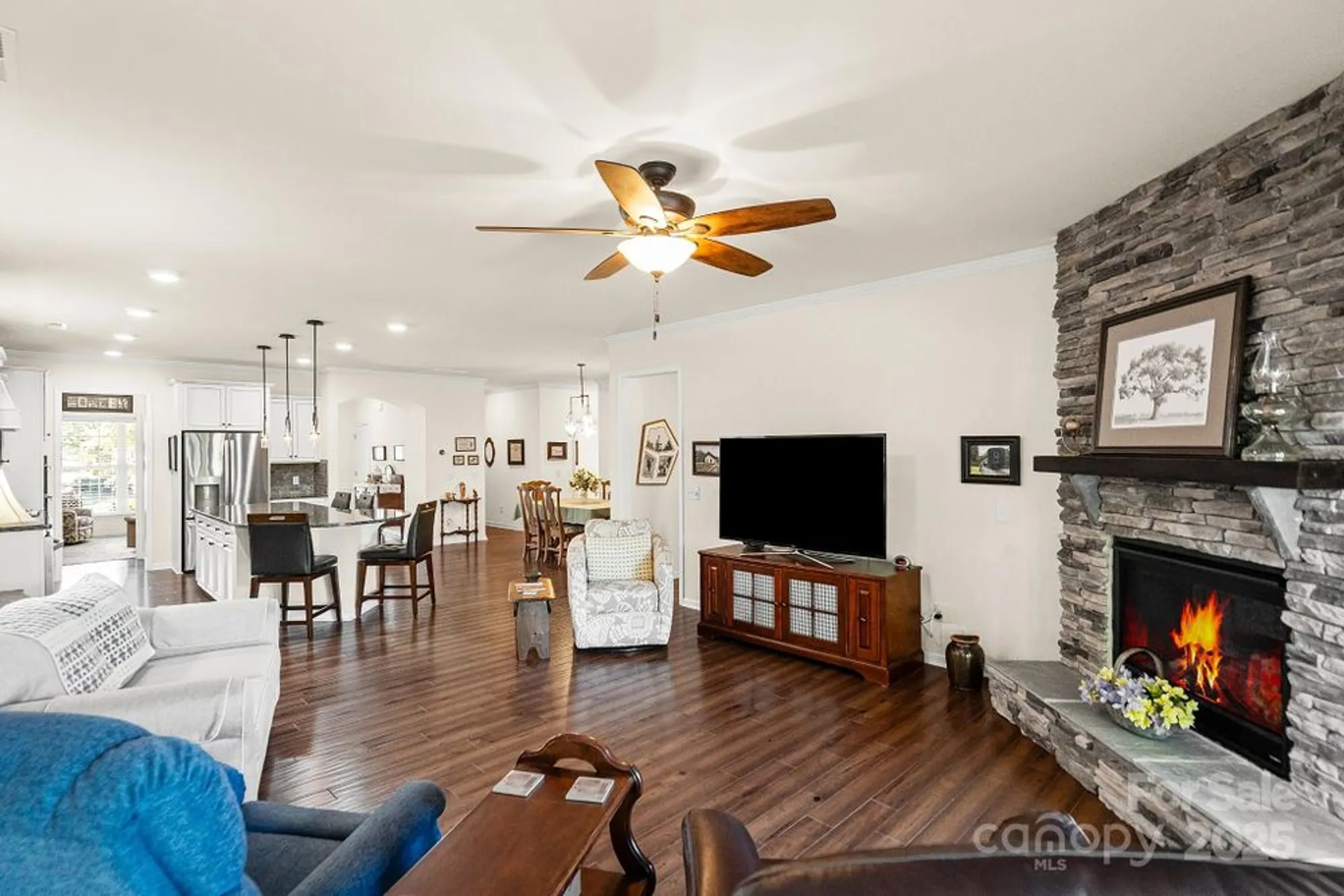 Property Slideshow image 19 of 44 | 673 birchway dr, Fort Mill, SC, 29715