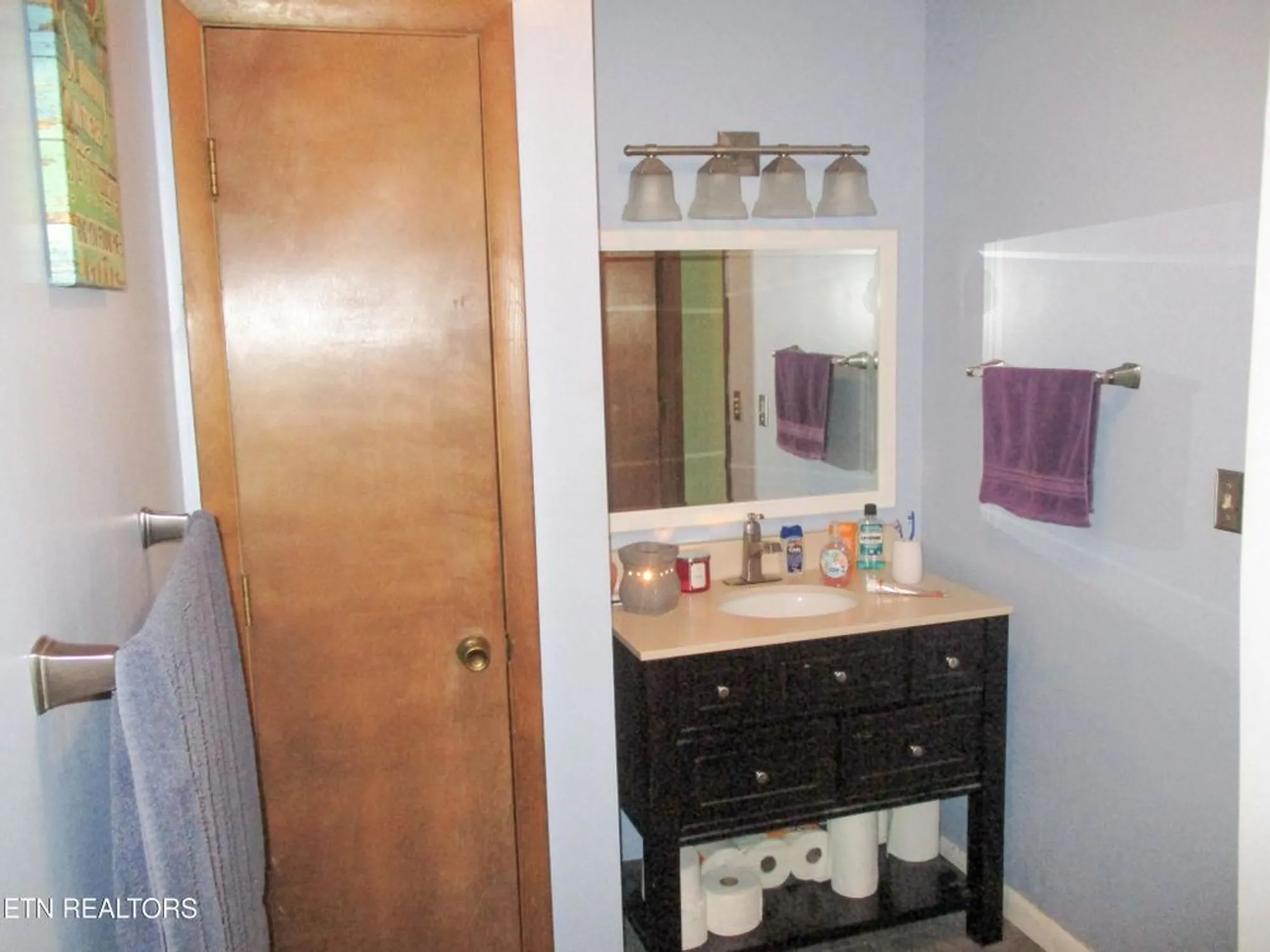 Property Slideshow image 19 of 38 | 312 lakeview dr, Crossville, TN, 38558