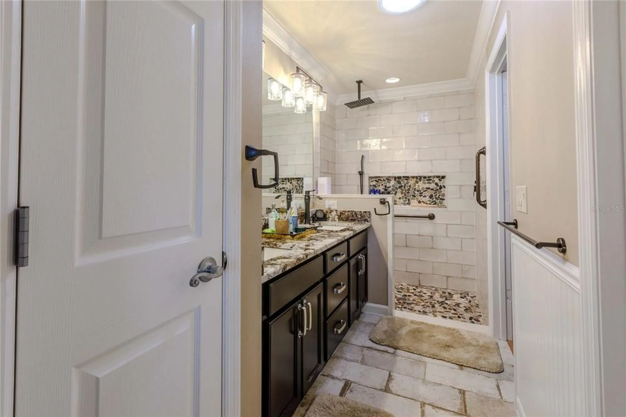 Property Slideshow image 32 of 86 | 1181 edgewater ln, The Villages, FL, 32162