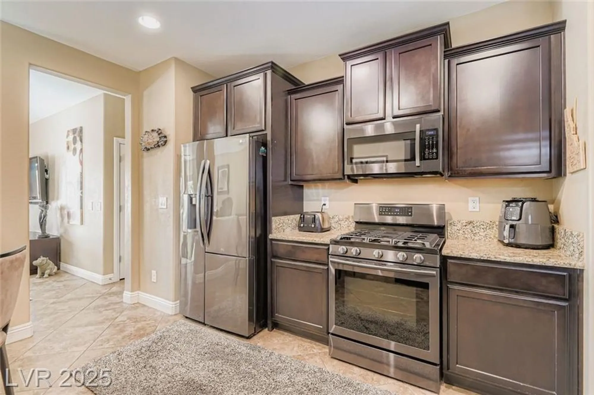 Property Slideshow image 4 of 45 | 3385 blue ribbon downs st, Las Vegas, NV, 89122