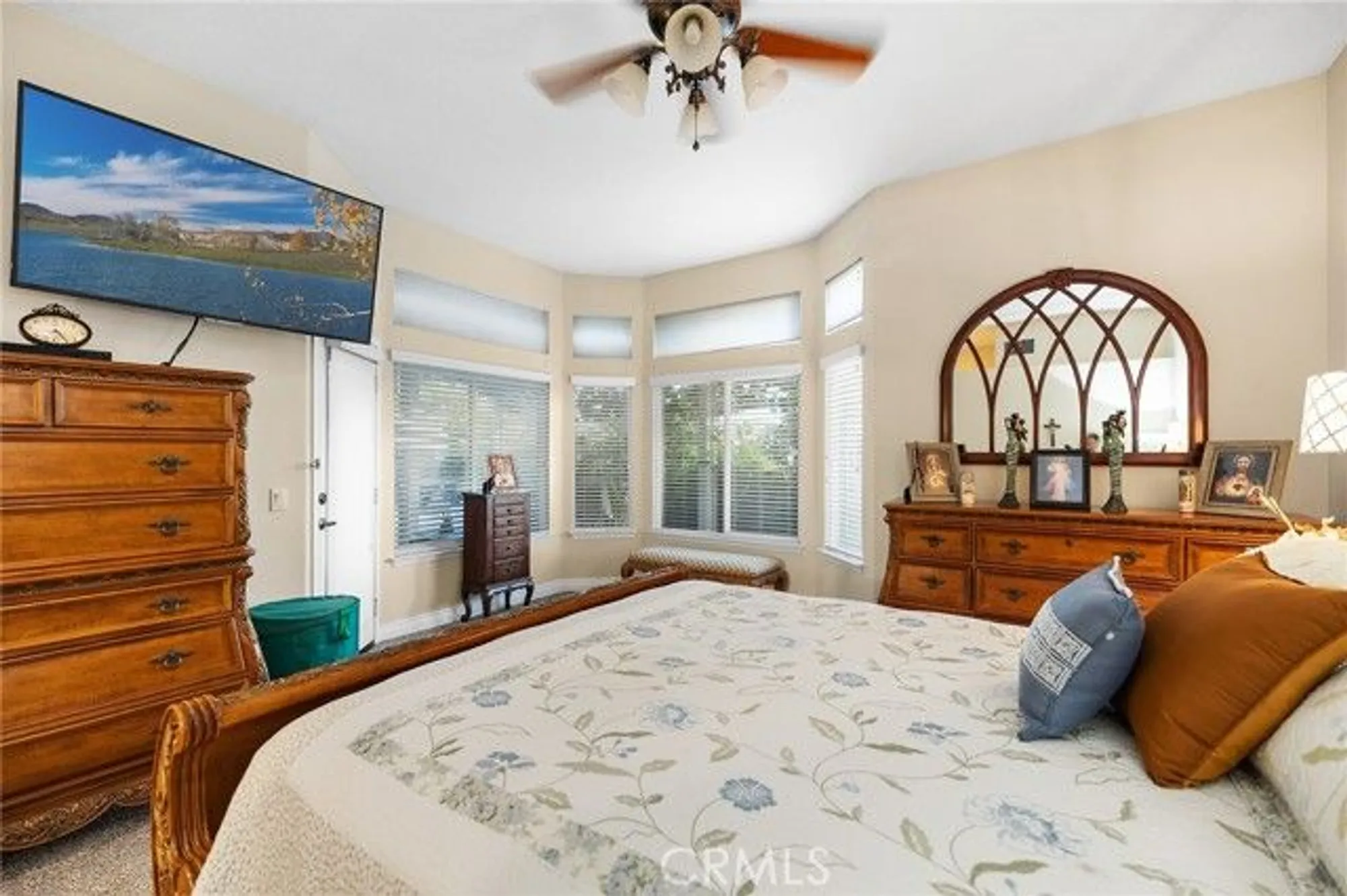Property Slideshow image 22 of 50 | 2157 pecan tree st, Hemet, CA, 92545