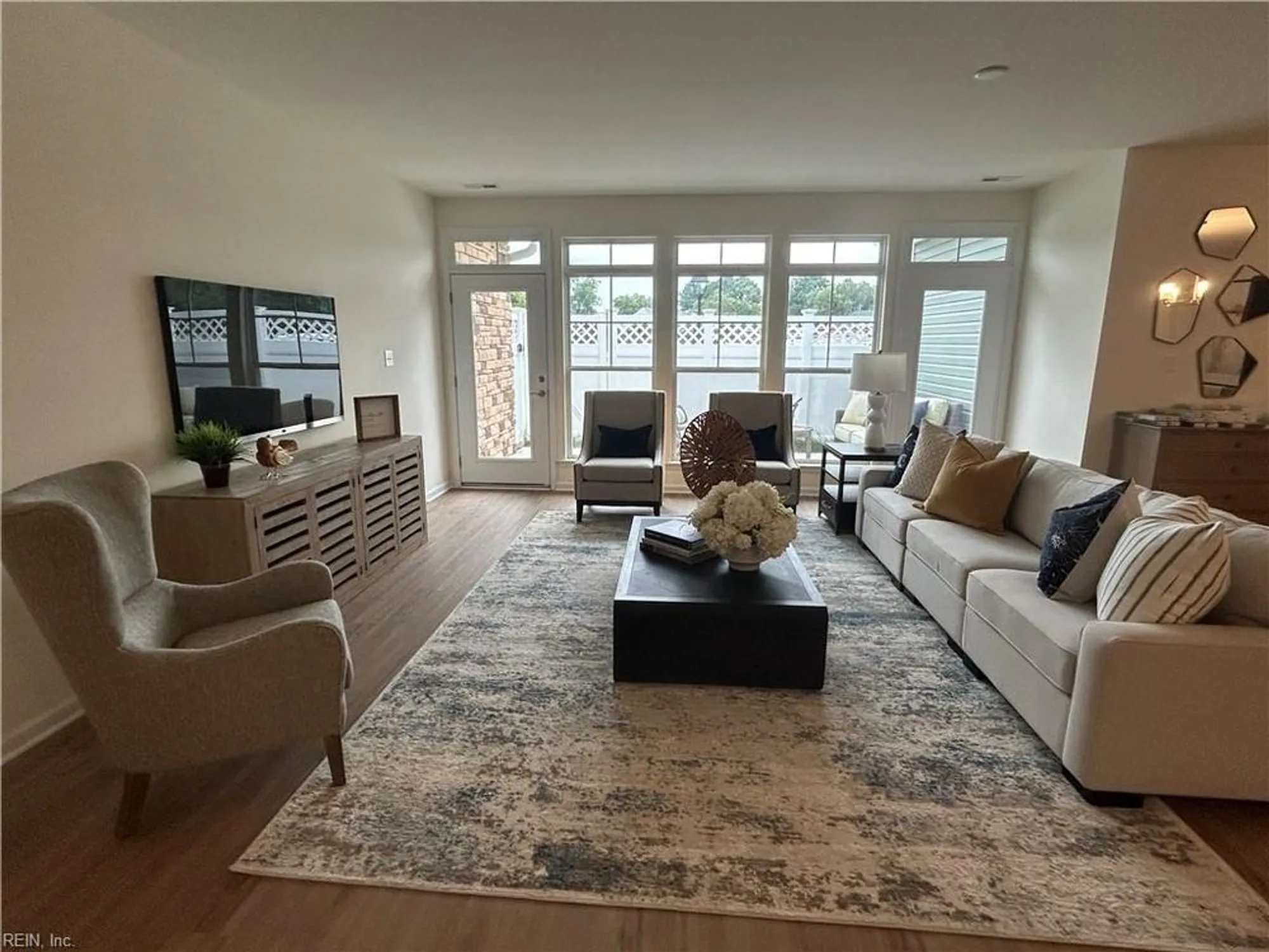 Property Slideshow image 9 of 27 | 104 cathedral st # 39-1, Smithfield, VA, 23430