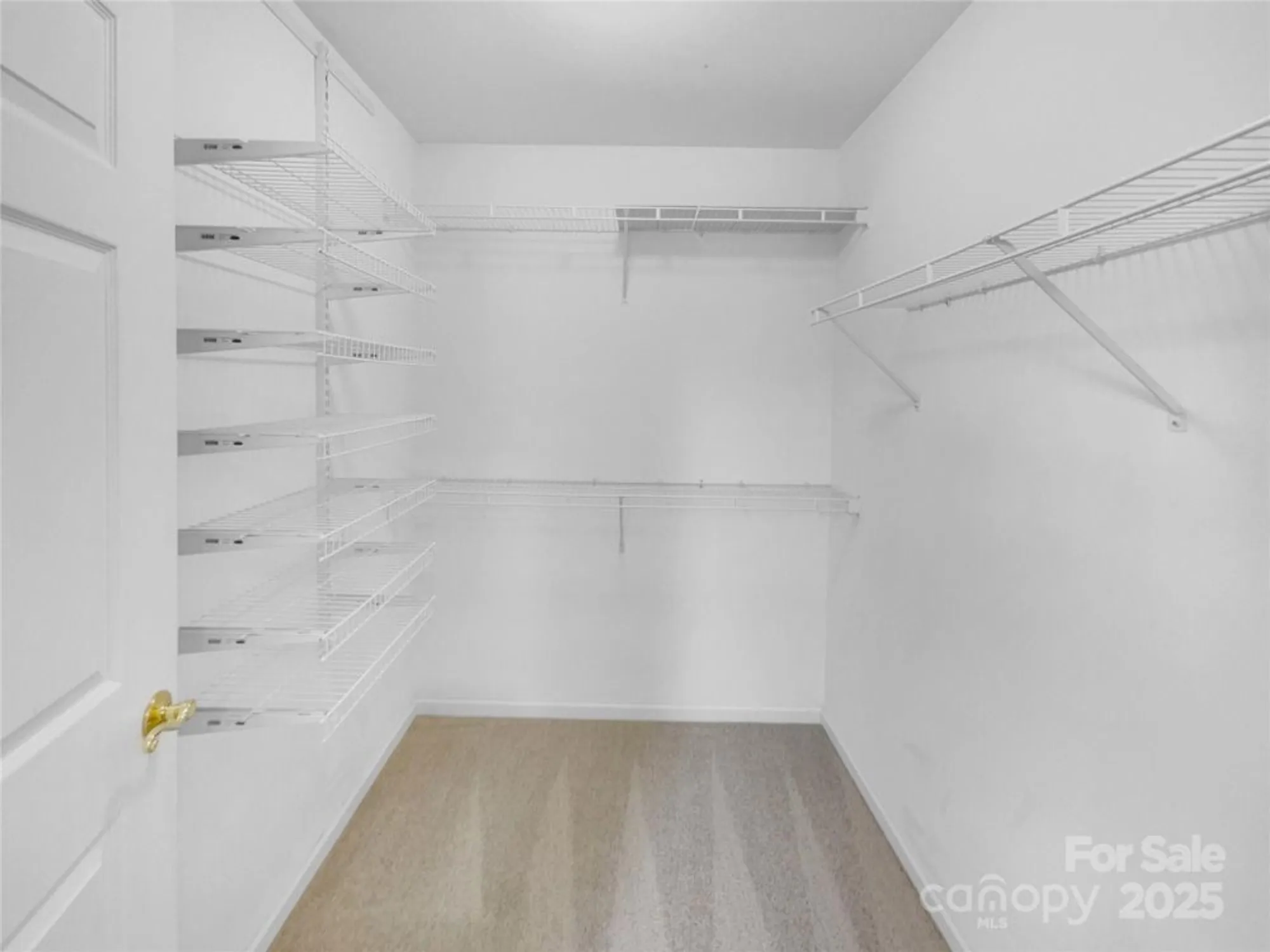 Property Slideshow image 18 of 20 | 2905 polo view ln, Matthews, NC, 28105