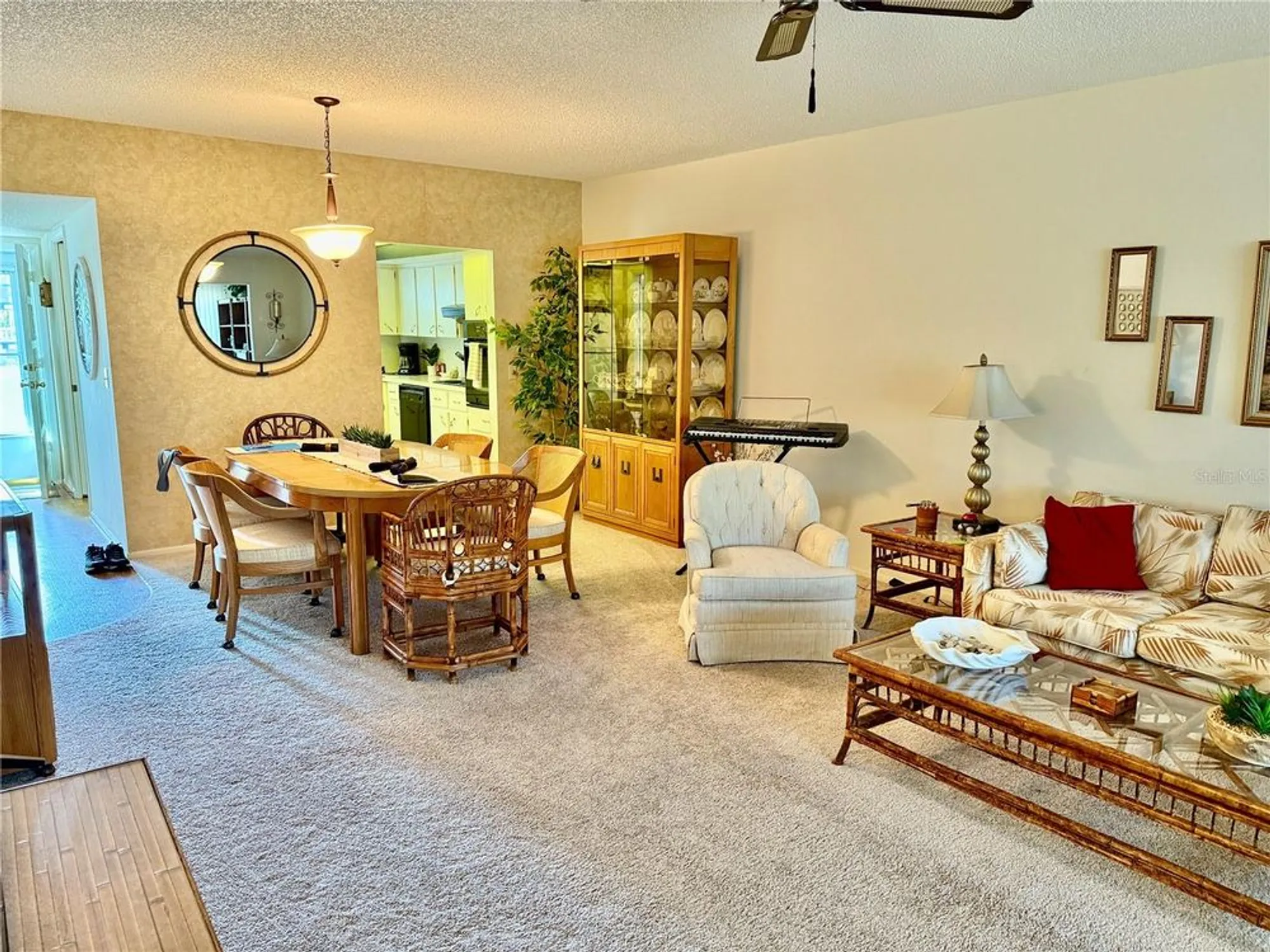 Property Slideshow image 17 of 38 | 2254 norwegian dr 46, Clearwater, FL, 33763