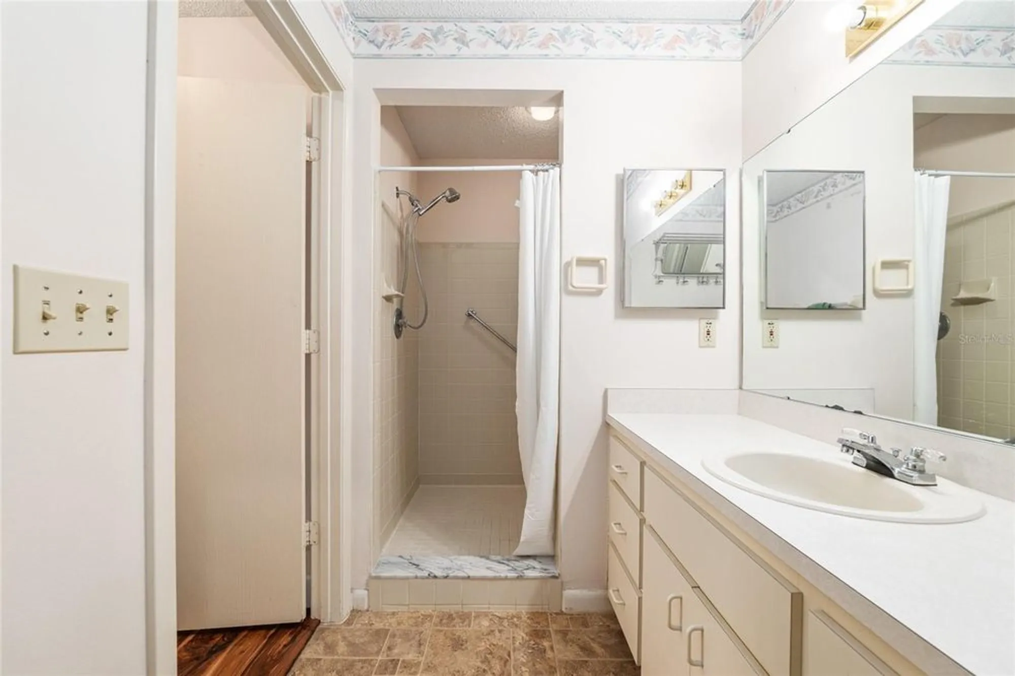 Property Slideshow image 29 of 48 | 8711 sw 90th st b, Ocala, FL, 34481