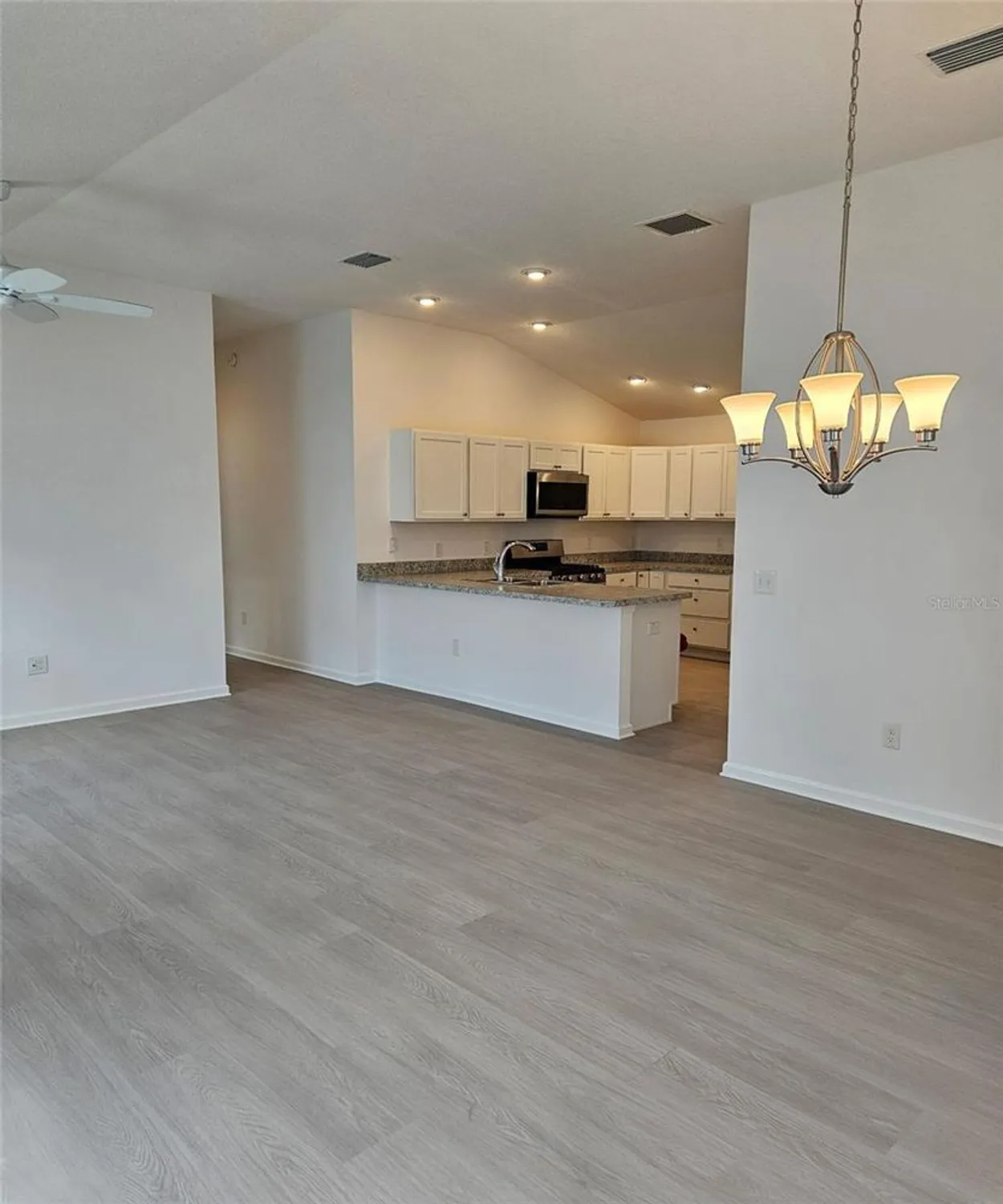 Property Slideshow image 18 of 24 | 1964 rhett rd, The Villages, FL, 32163