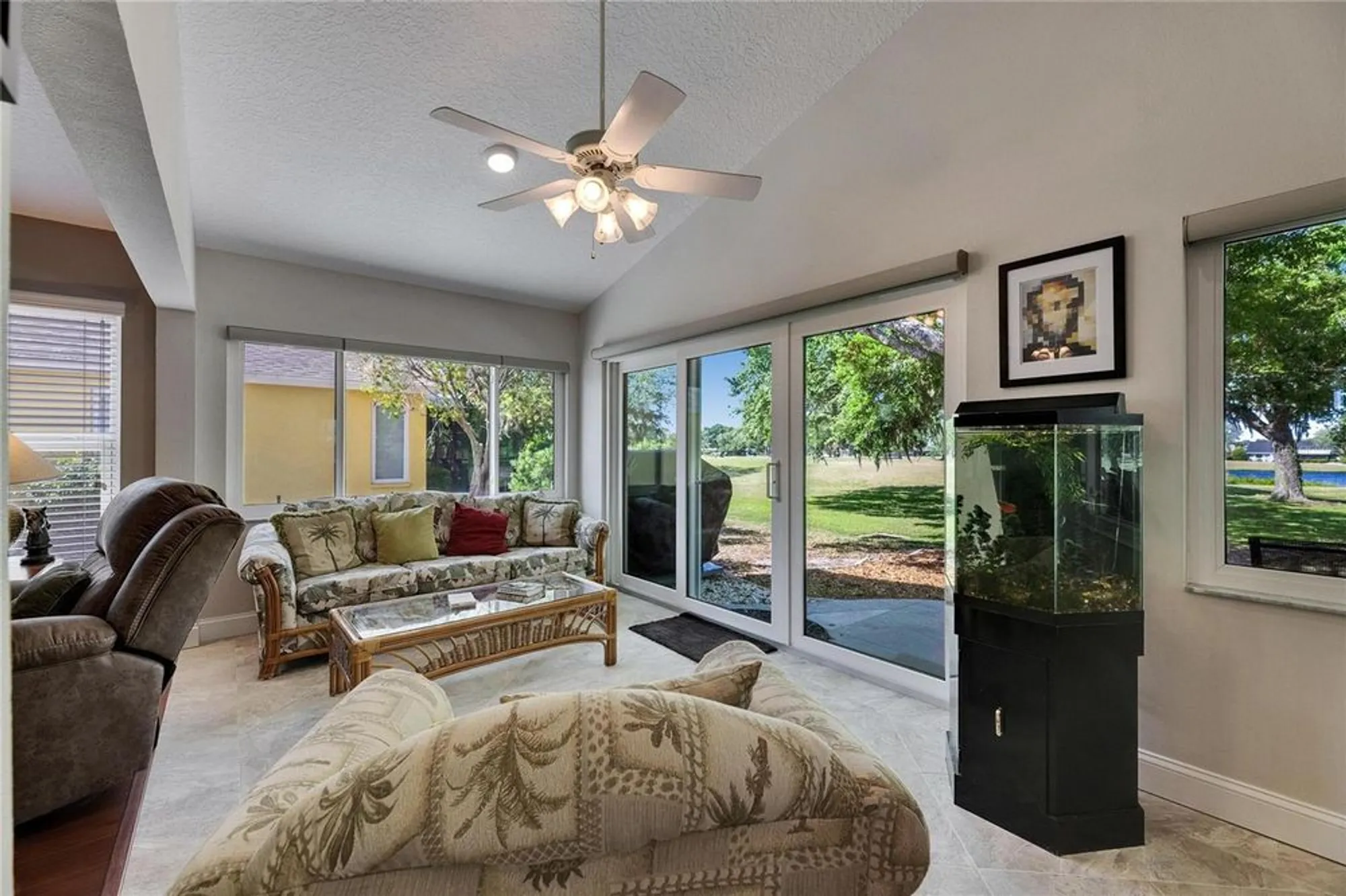 Property Slideshow image 26 of 81 | 334 northway dr, Sun City Center, FL, 33573