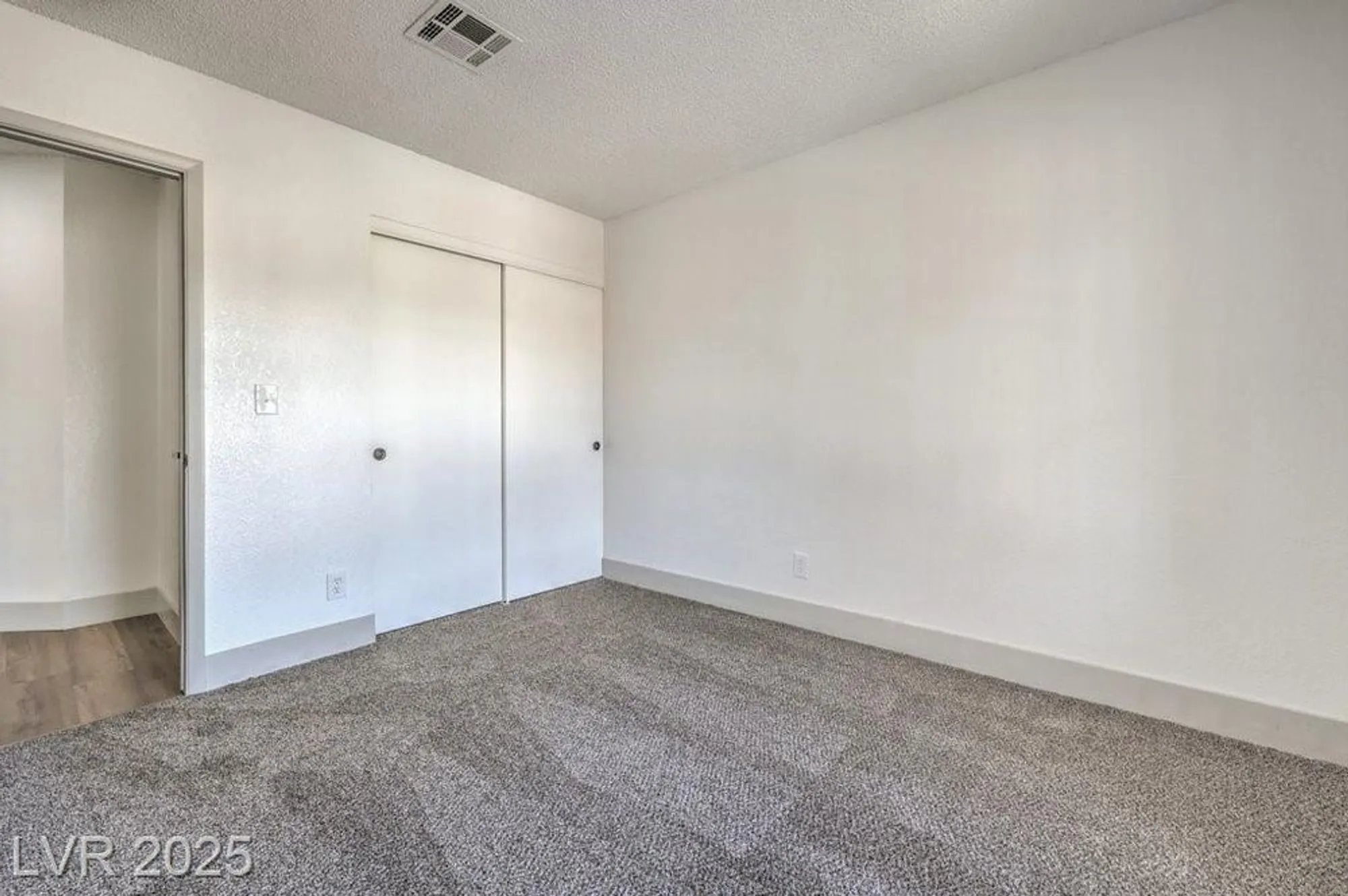 Property Slideshow image 27 of 37 | 5213 tamanar dr, Las Vegas, NV, 89130