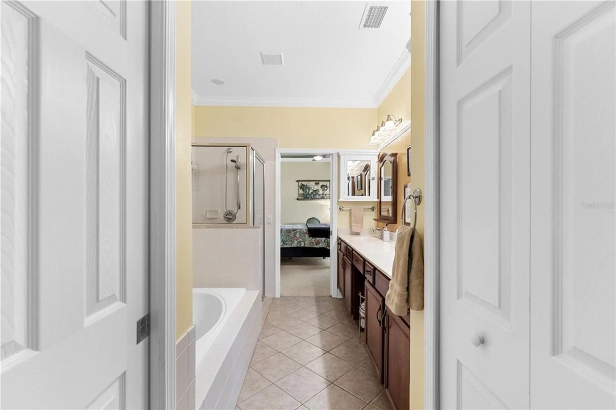 Property Slideshow image 46 of 97 | 5210 golden isles dr, Apollo Beach, FL, 33572