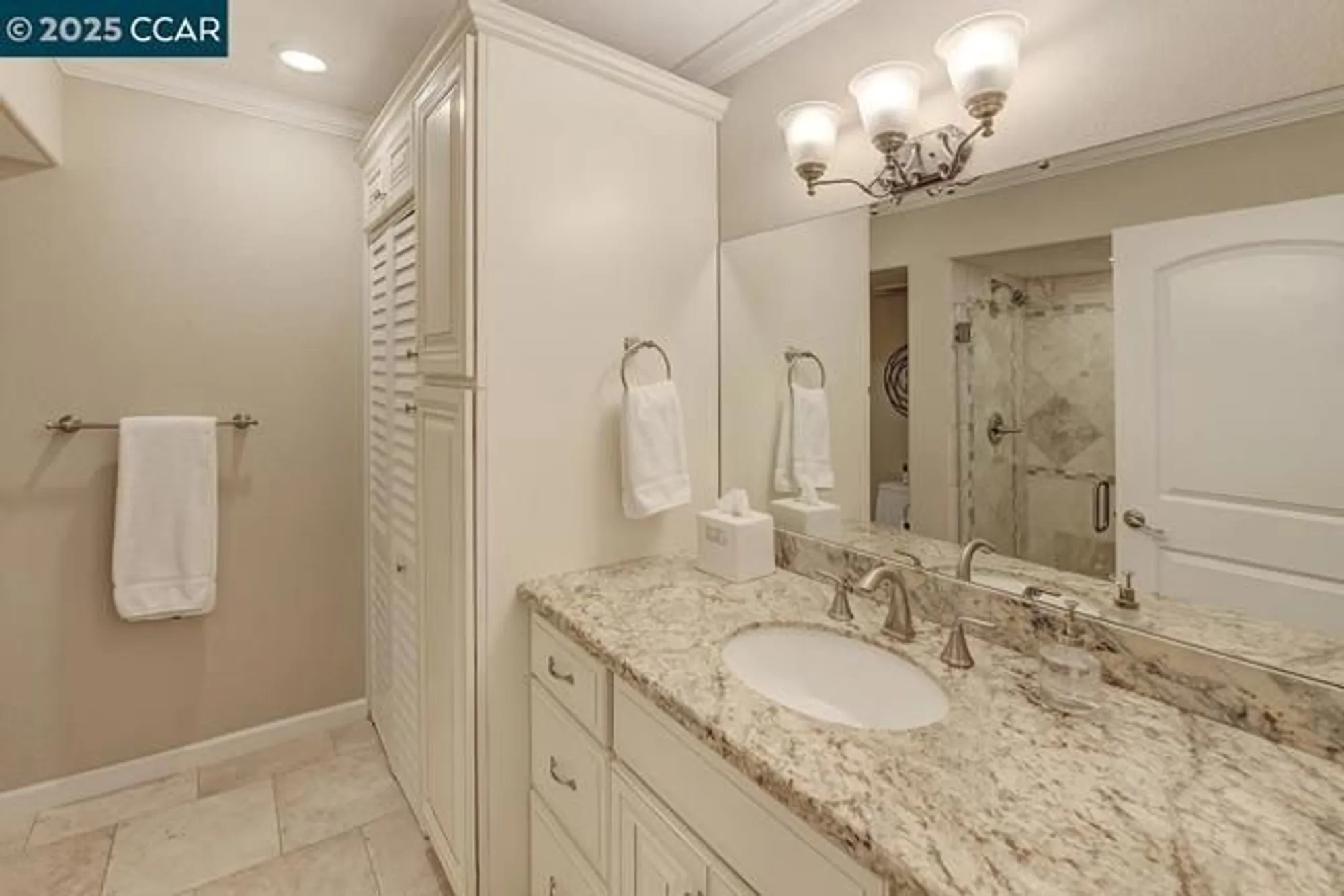 Property Slideshow image 34 of 53 | 1136 rockledge ln apt 6, Walnut Creek, CA, 94595